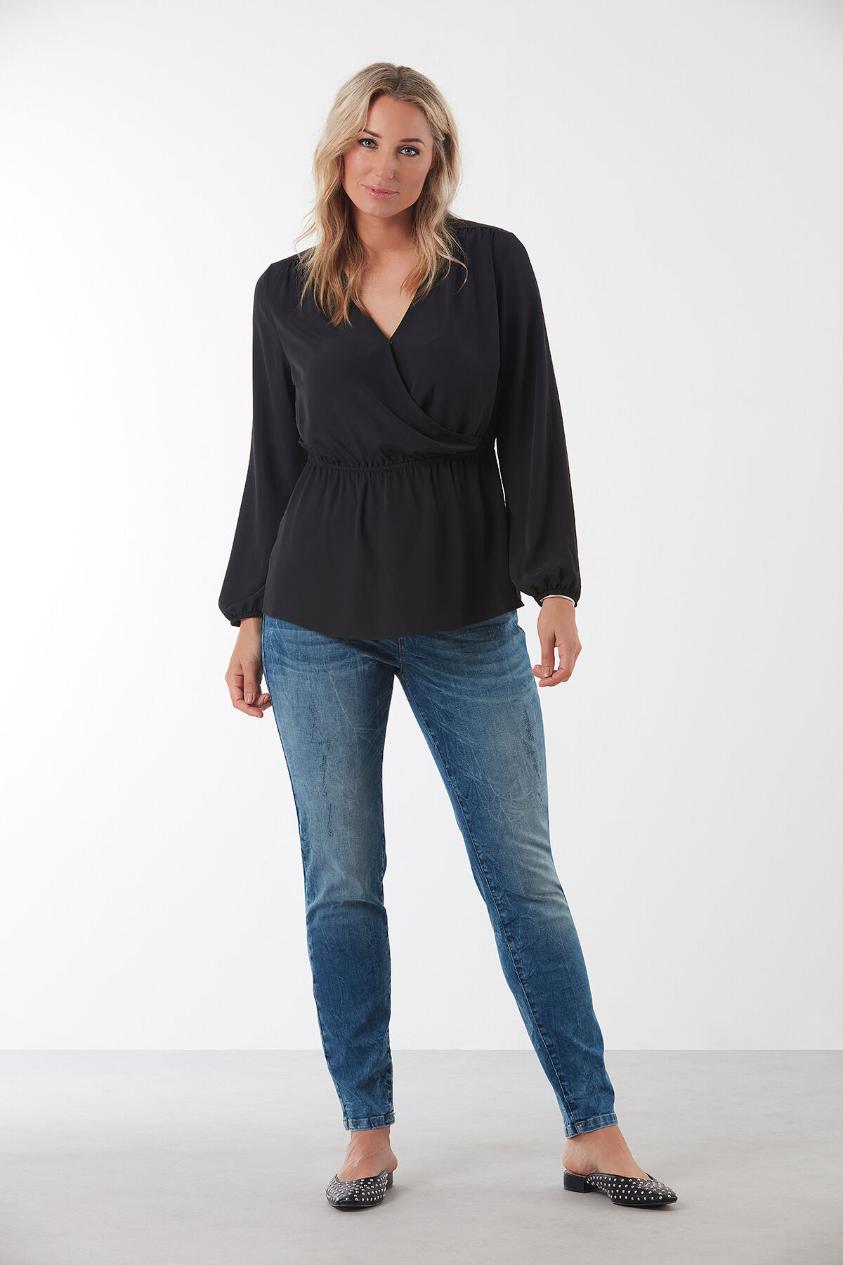 Blusa cruzada image number 3