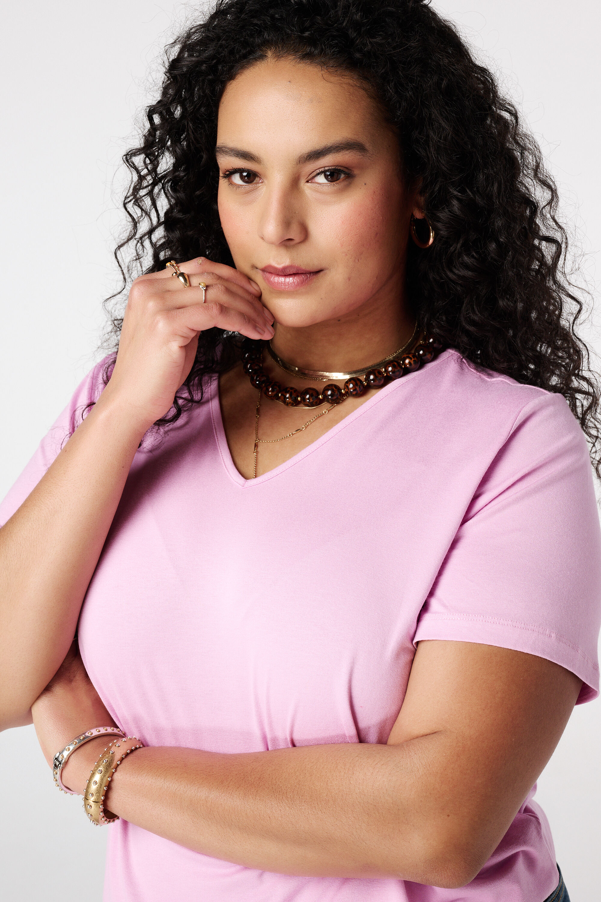 Camiseta con escote en V image number 4