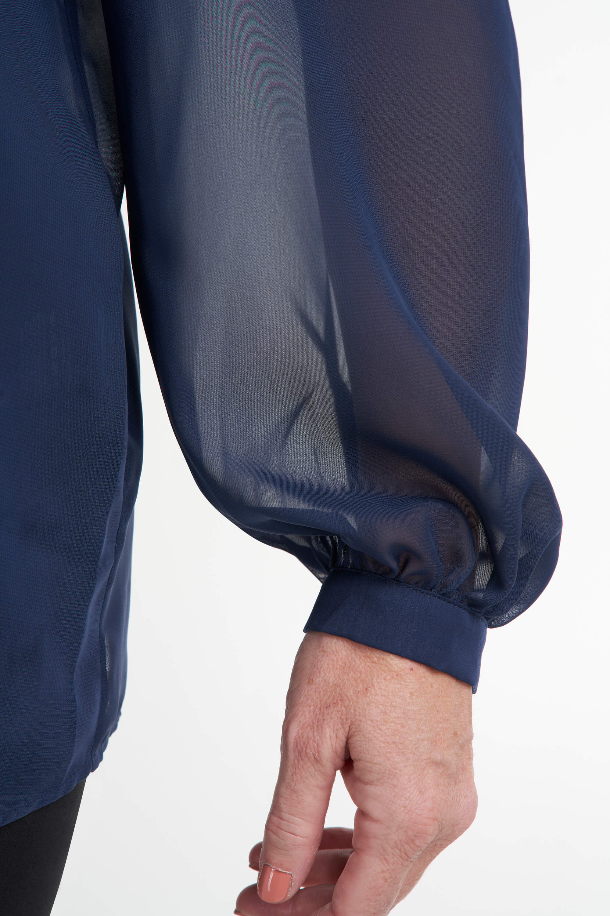 Blusa de gasa image number 4