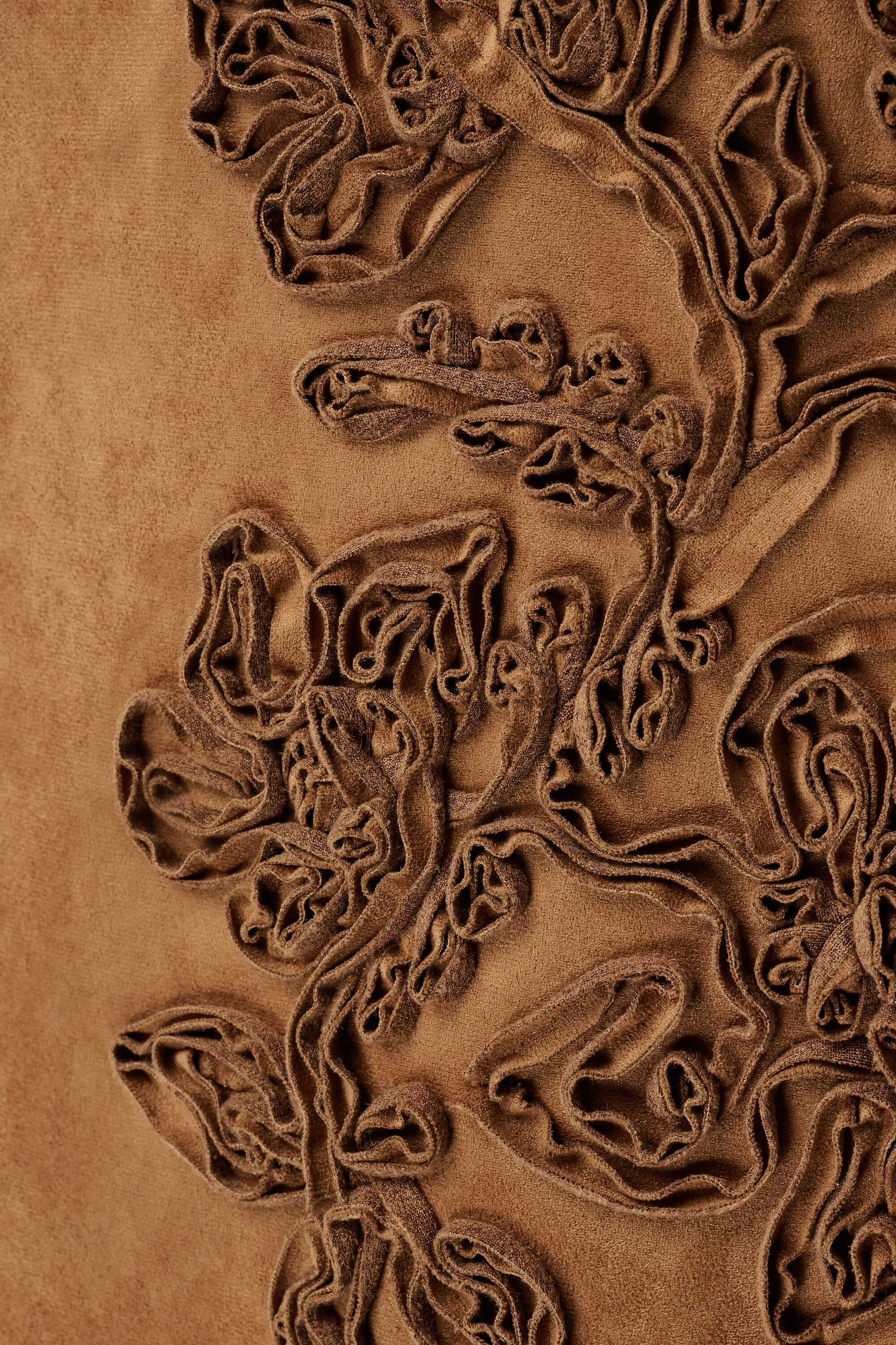 Chaleco de ante con bordado image number 6