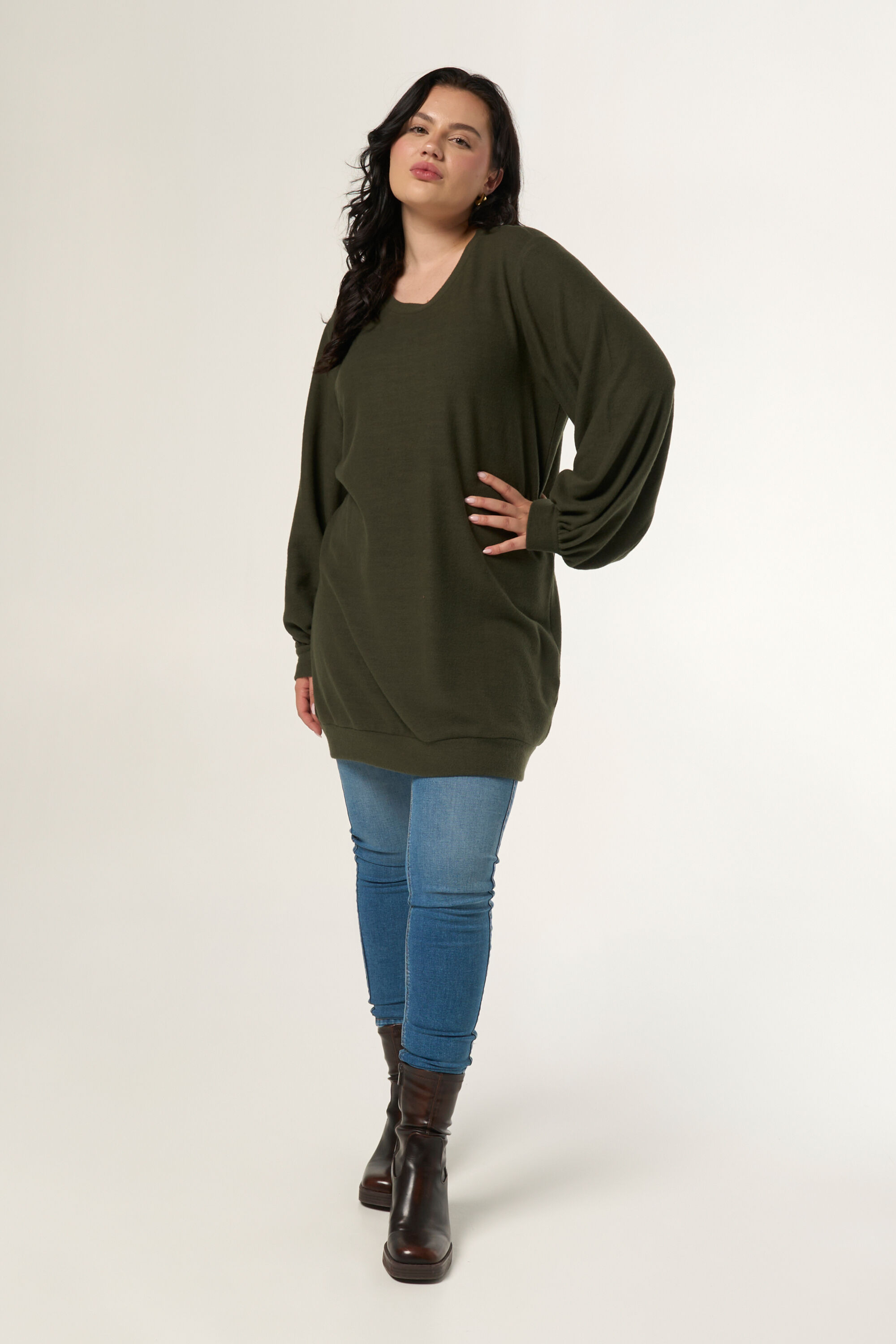 Jersey largo con mangas globo image number 4