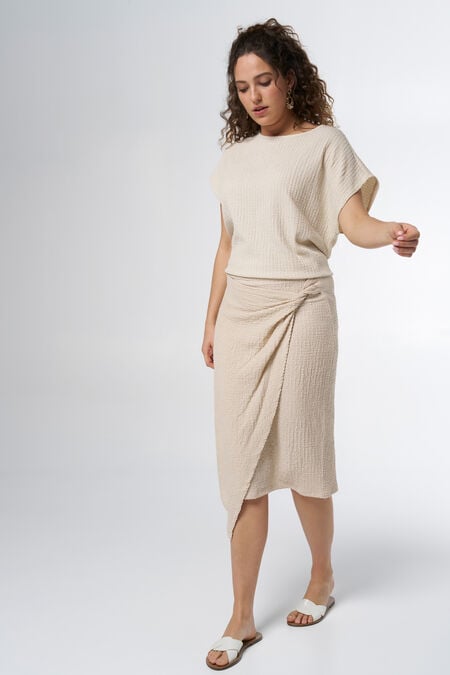 Falda midi con tejido con textura