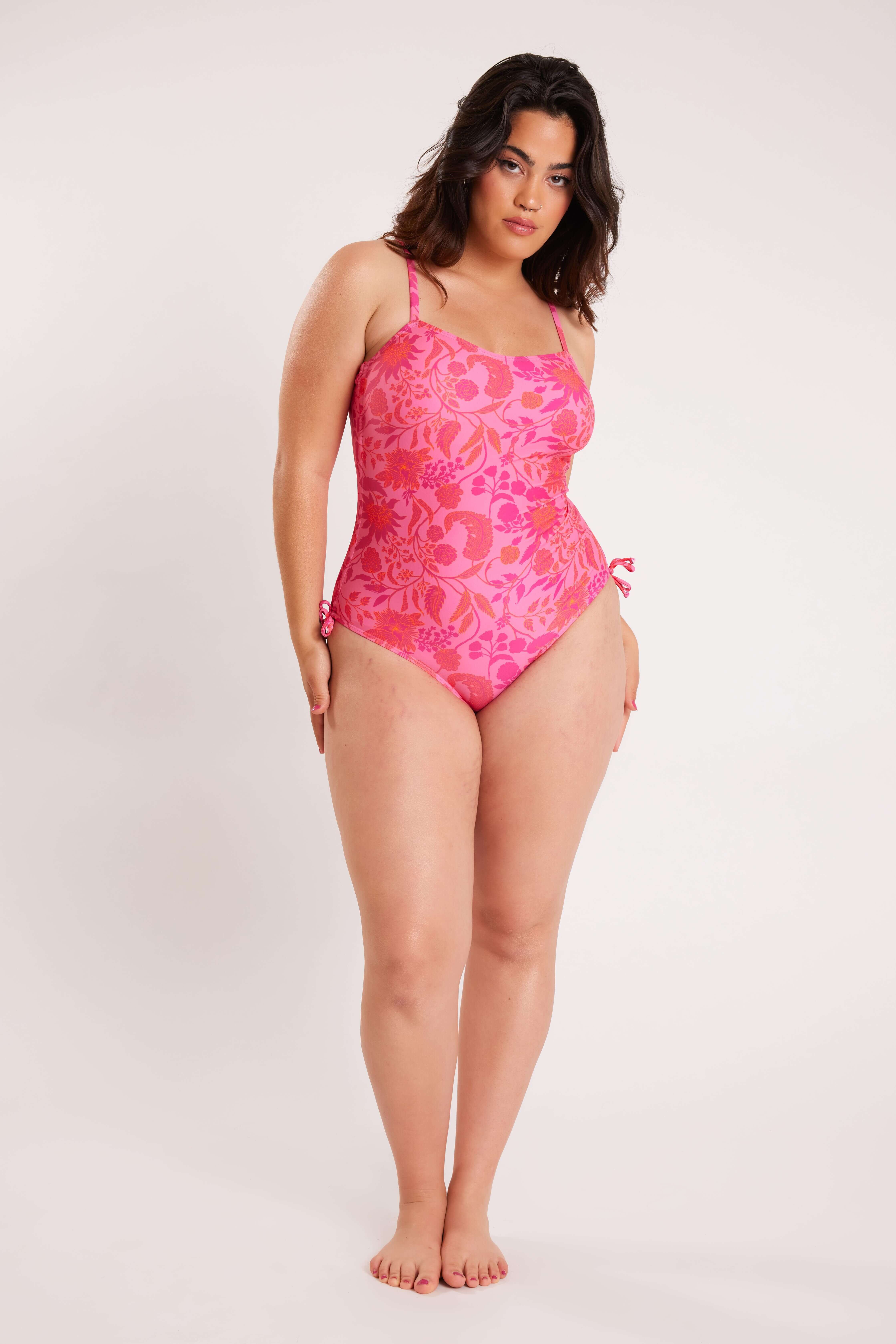 Ba&ntilde;ador con estampado image number 6