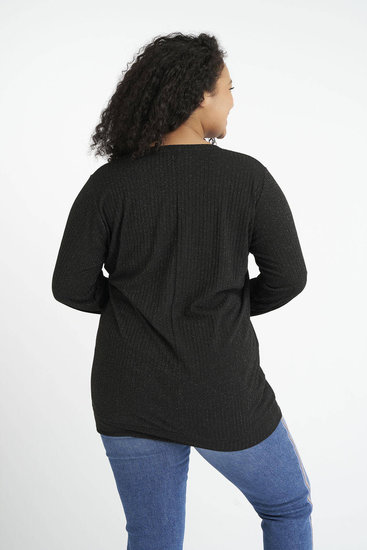 Su&eacute;ter largo  image number 3