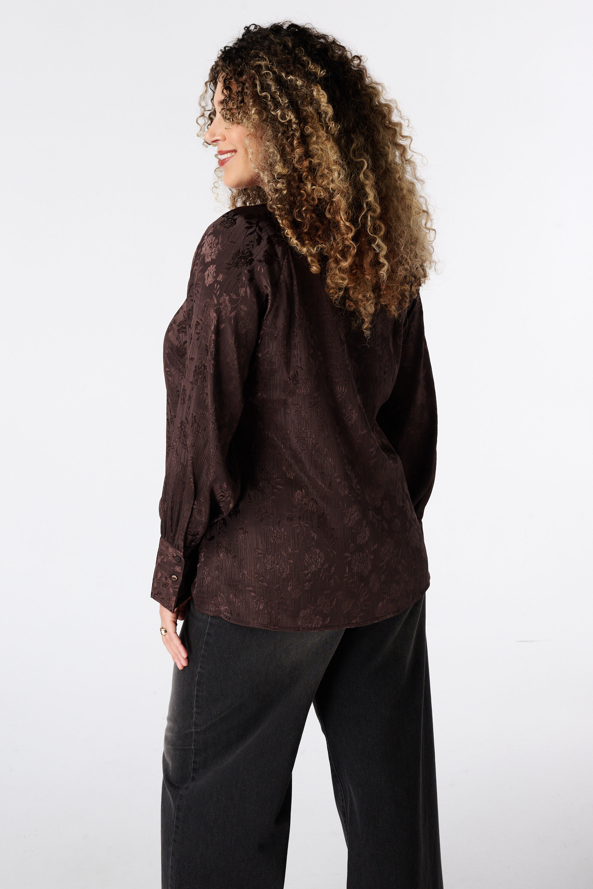Blusa con pa&ntilde;uelo image number 3