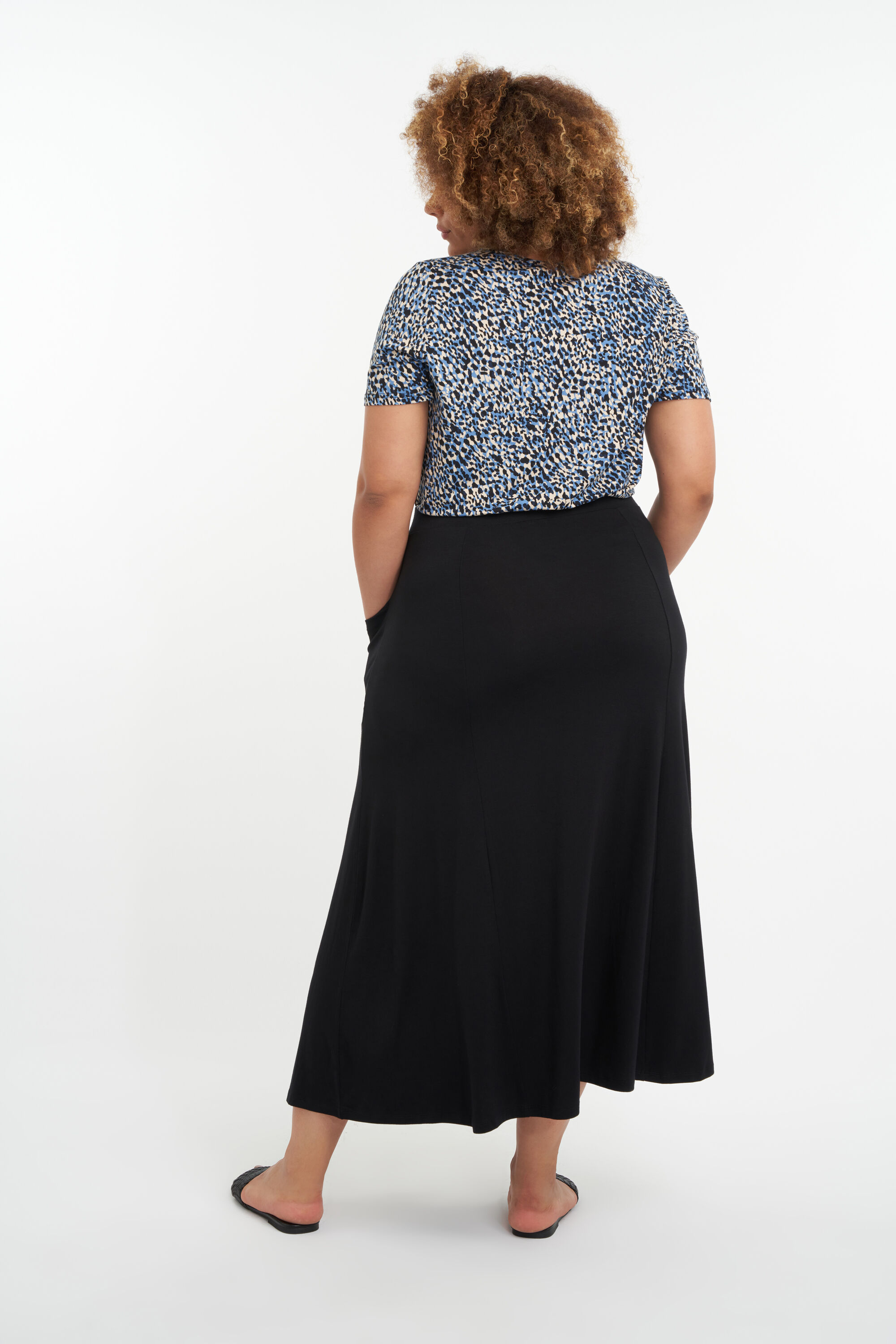 Falda maxi con bolsillos image number 3