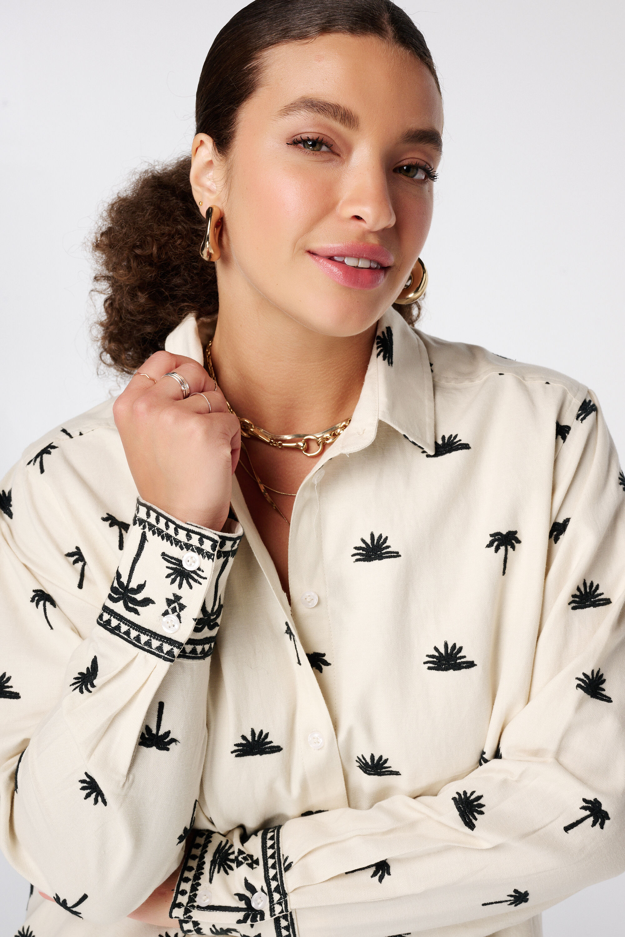 Blusa con estampado image number 4