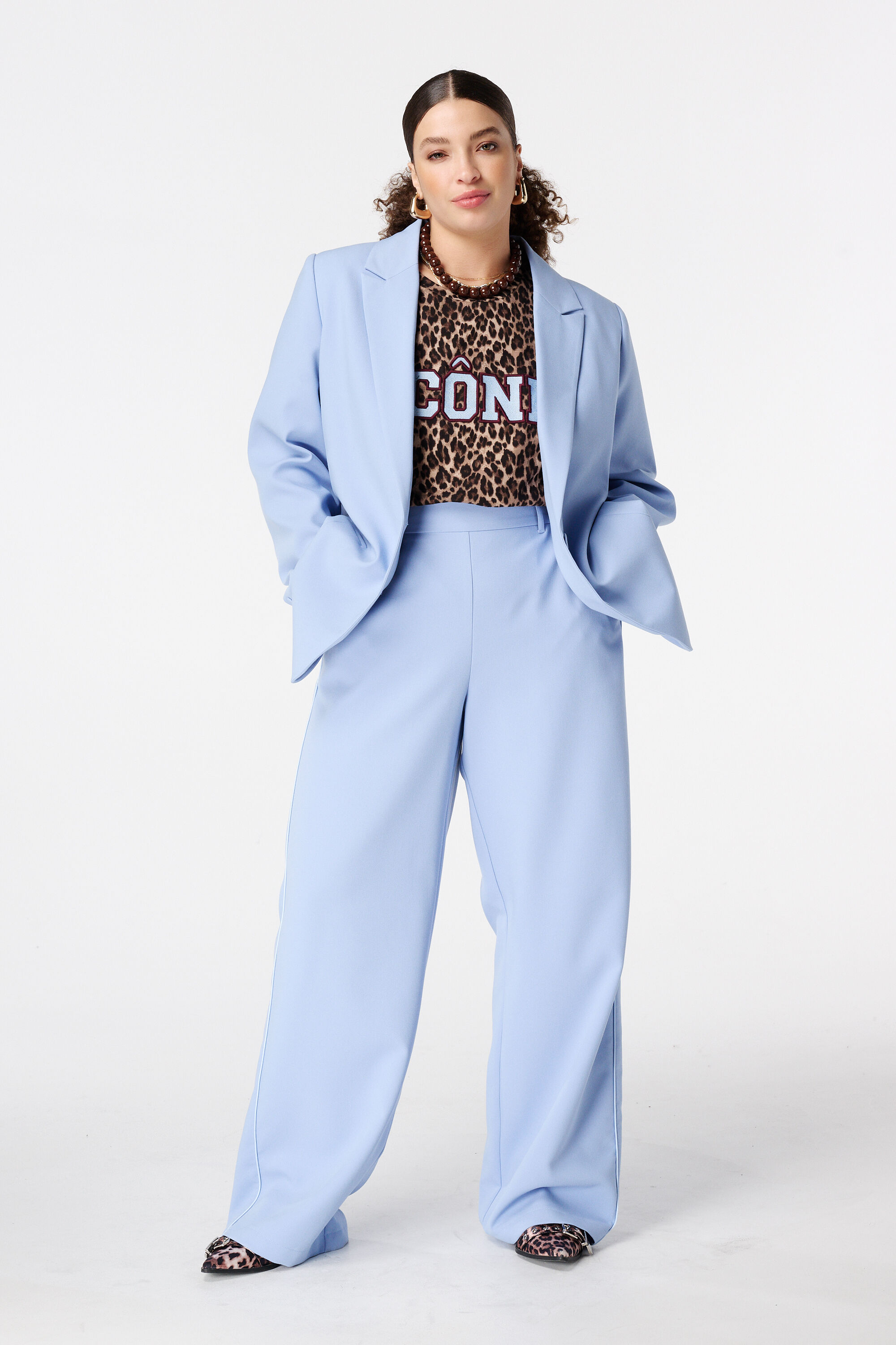 Camiseta con estampado animal image number 5