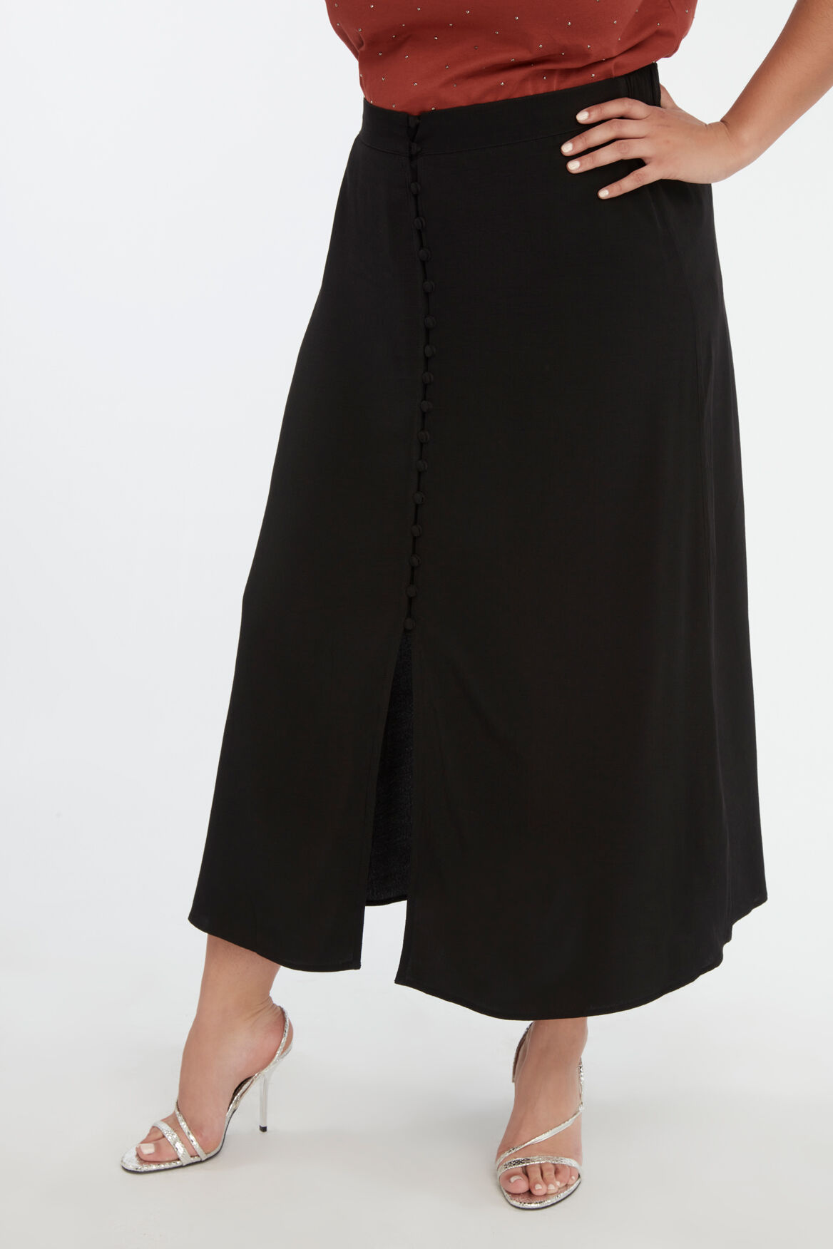 Falda abotonada  image number 3
