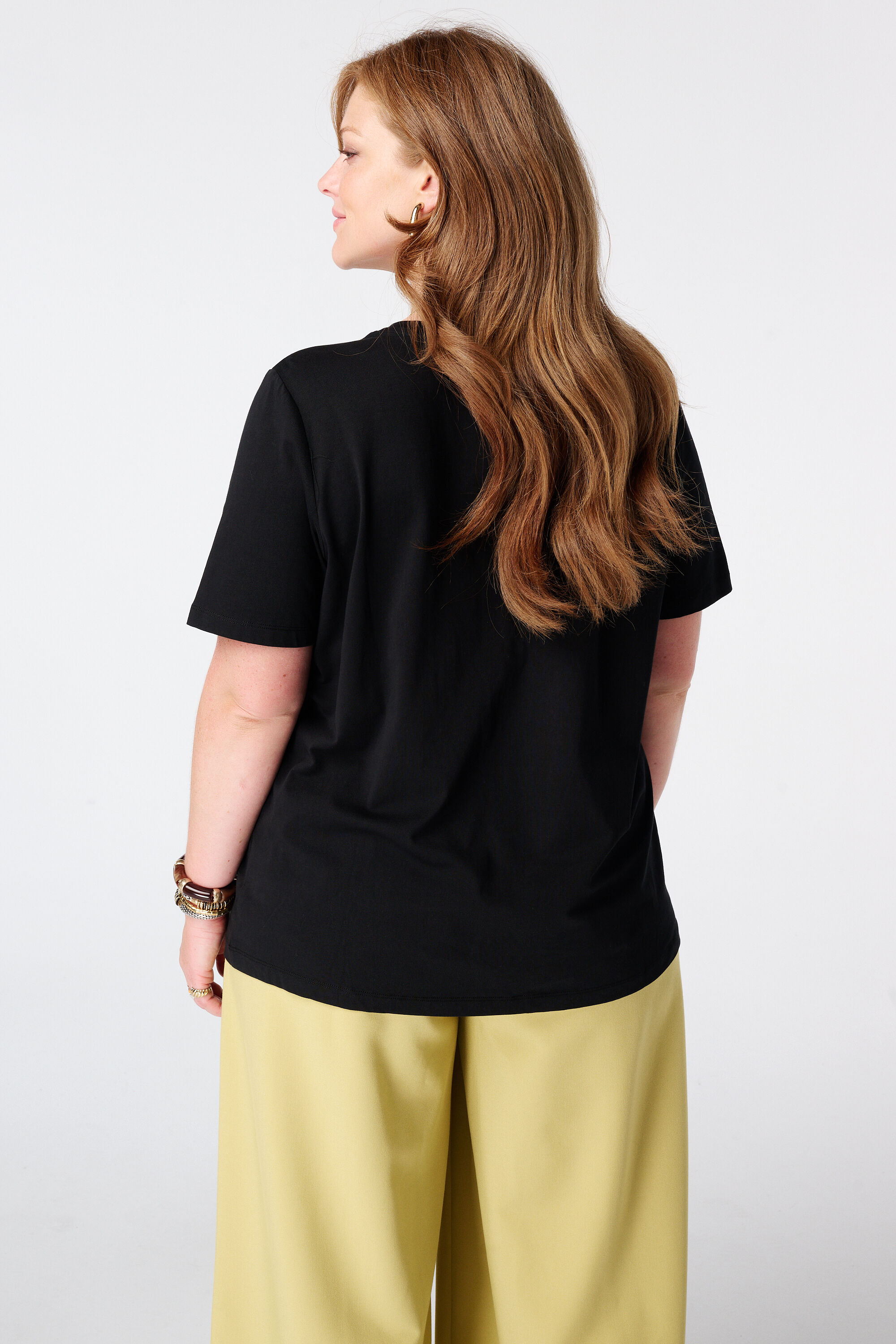 Camiseta con cuentas image number 3
