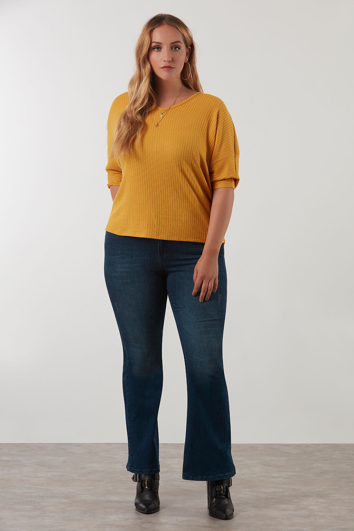 Top de tejido estriado image number 3