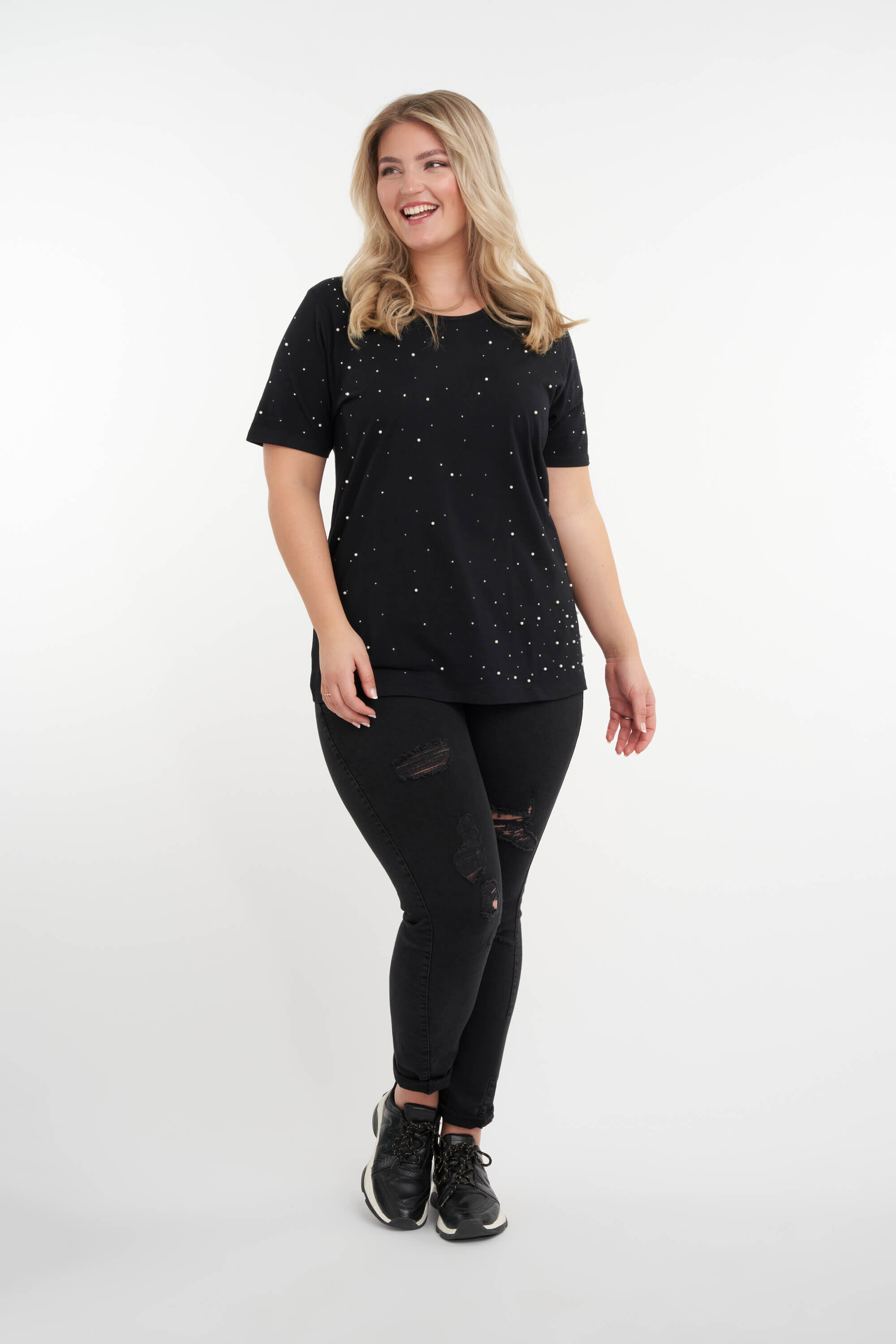 Camiseta con brillantes  image number 5