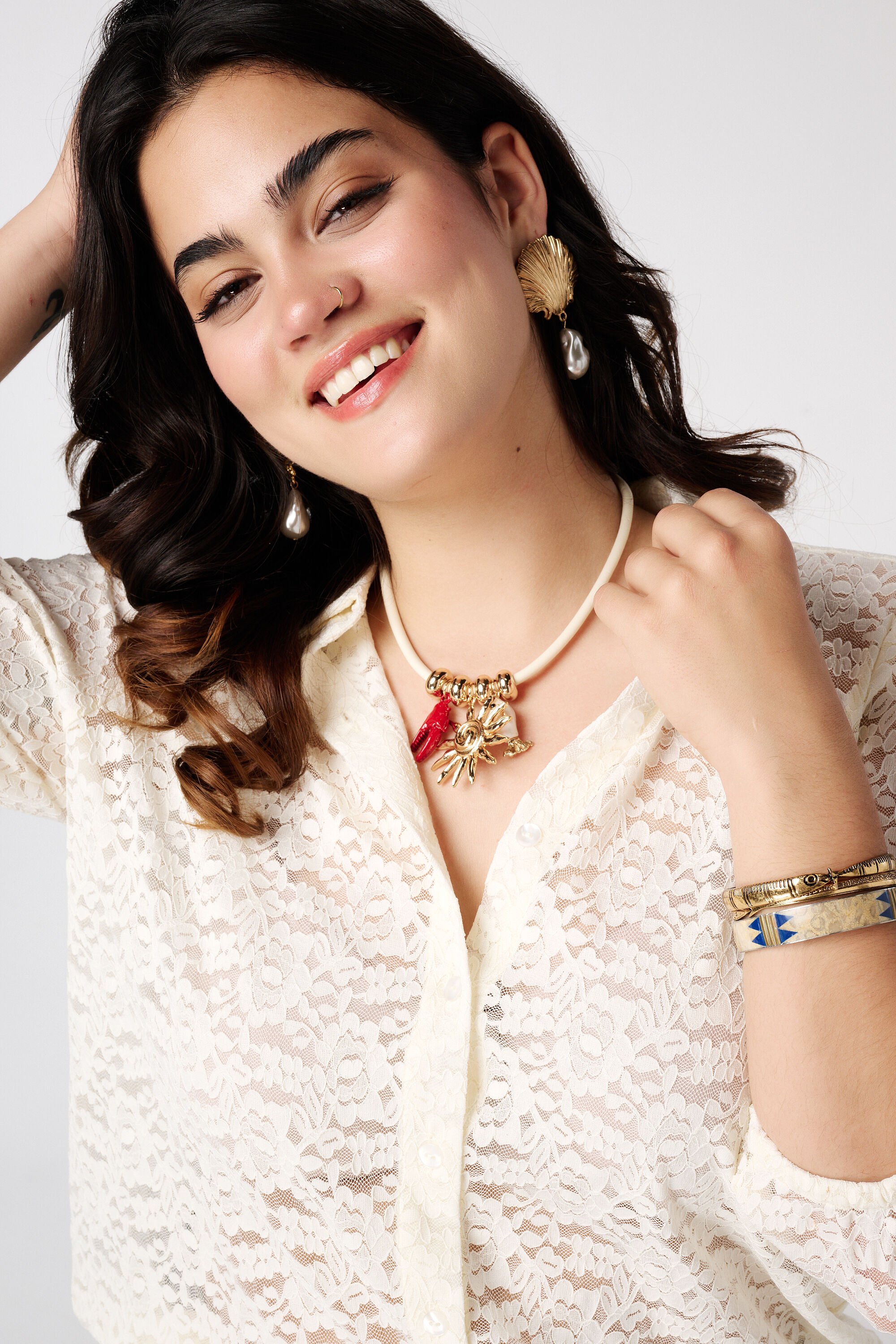 Blusa con encaje image number 4