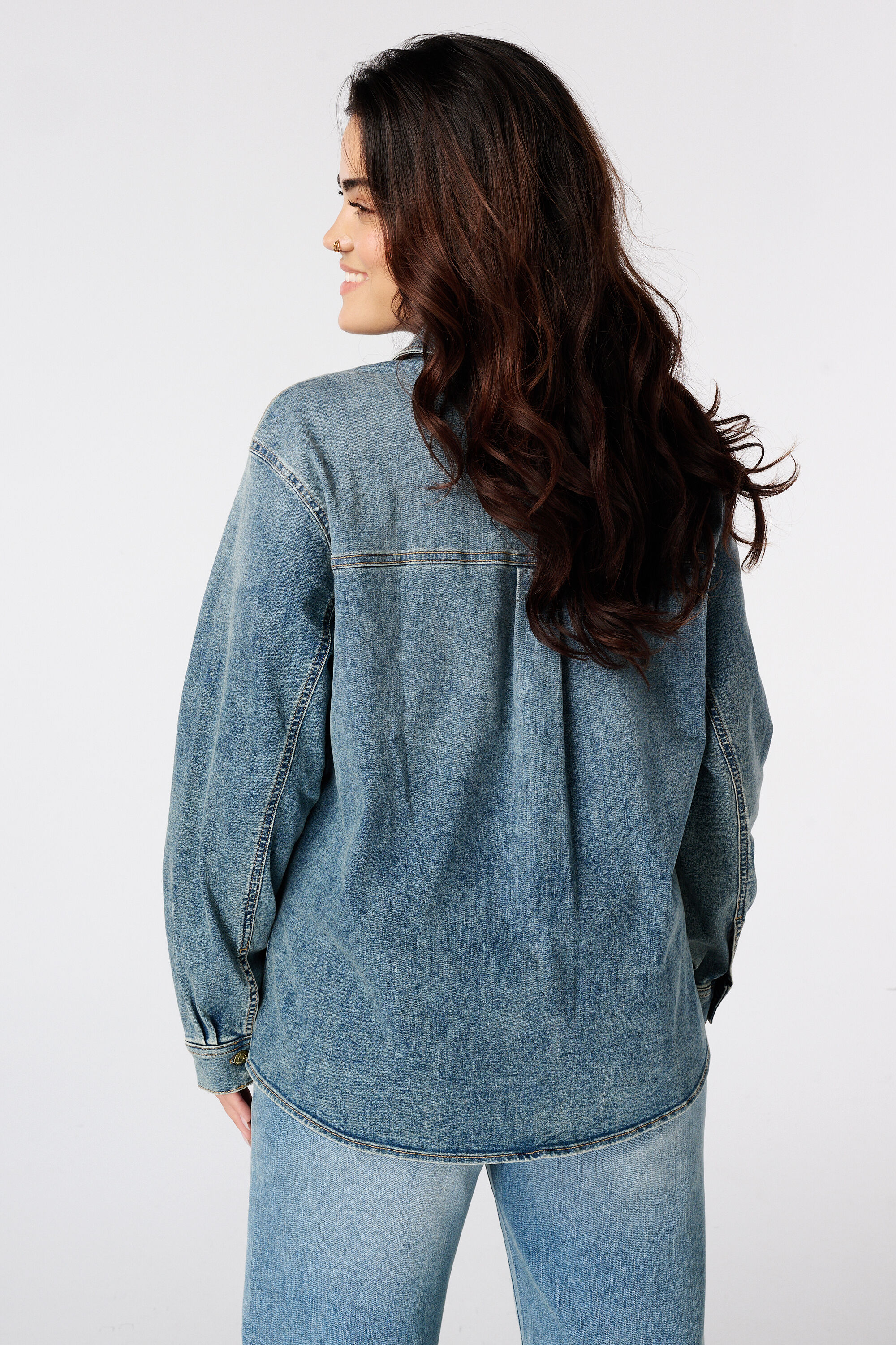 Blusa vaquera image number 3