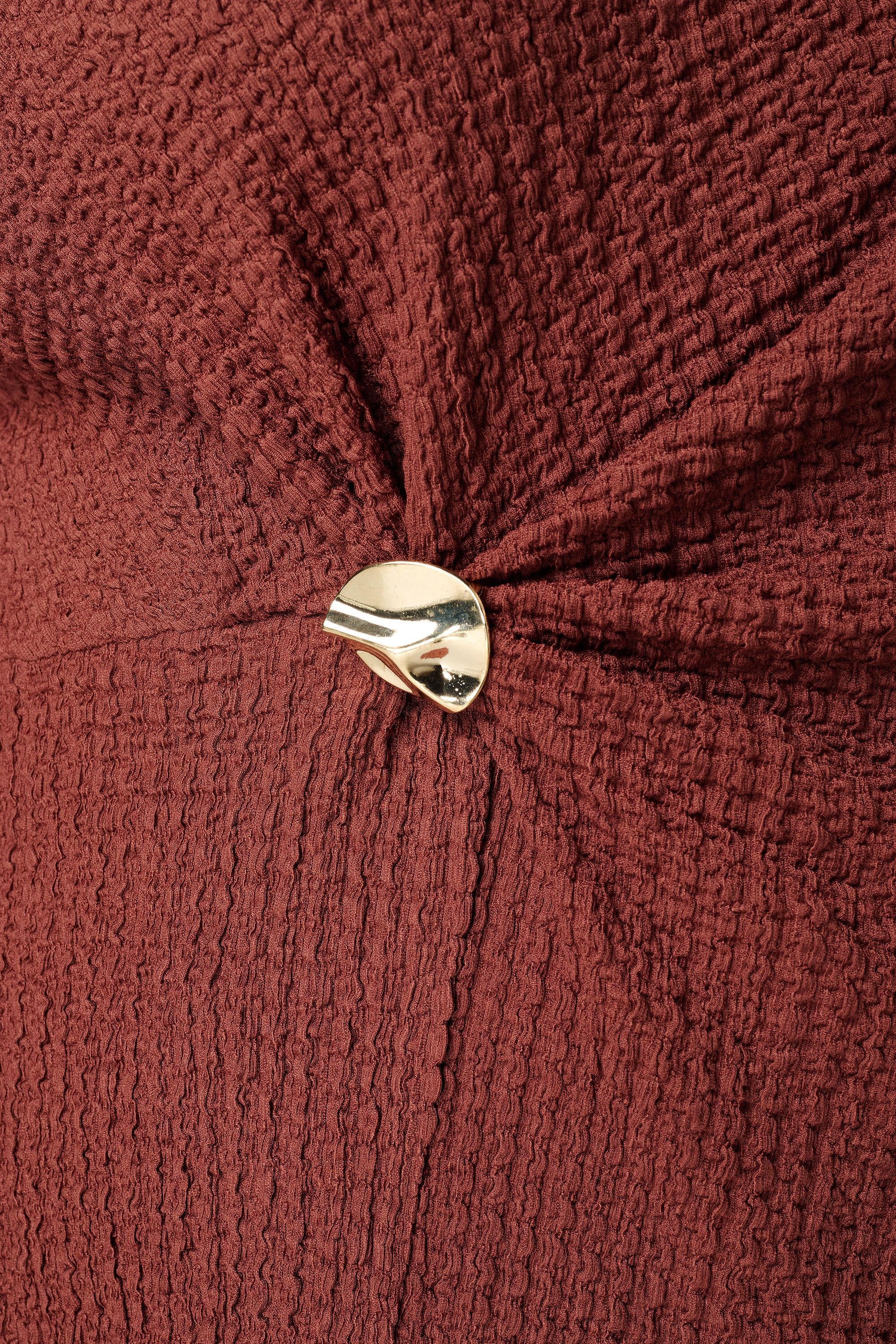 Top con detalle de nudo image number 6