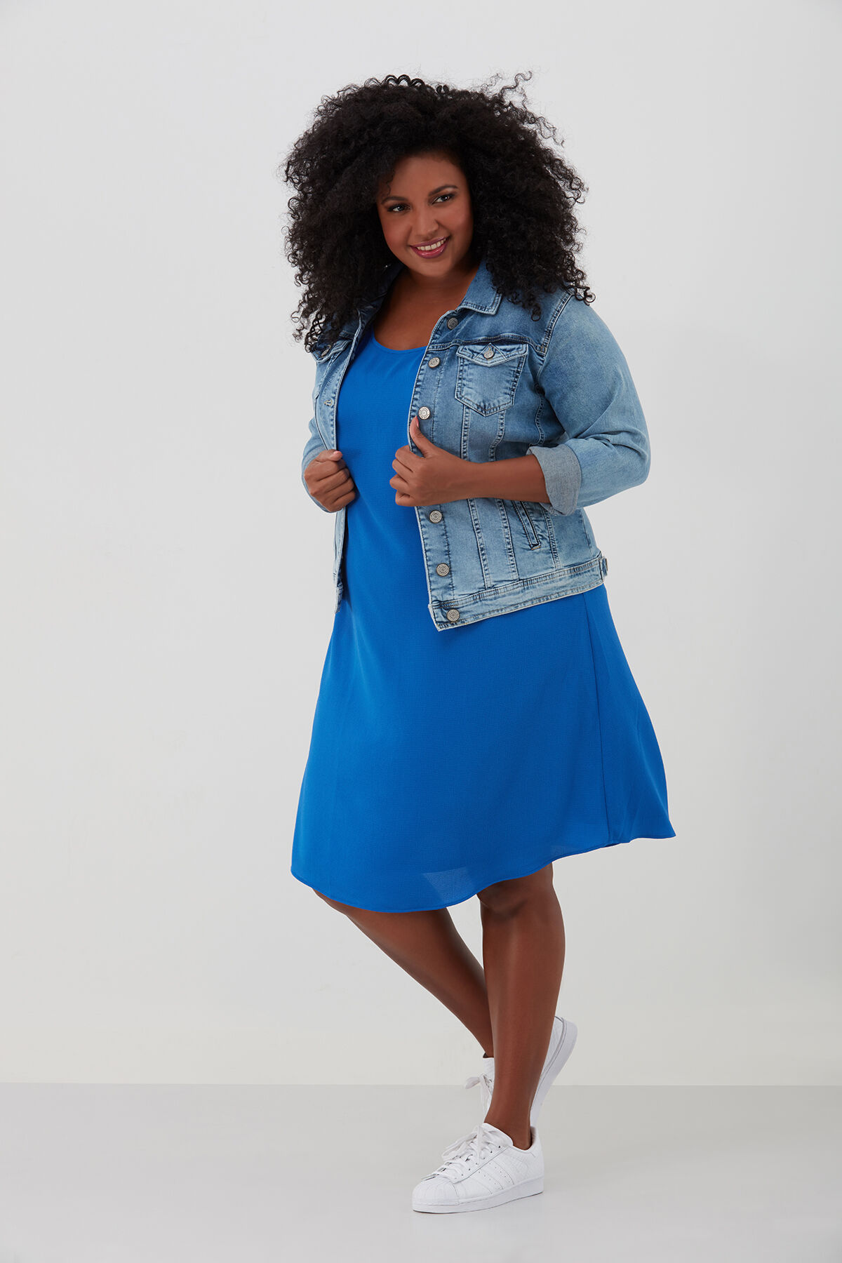 Chaqueta vaquera image number 3