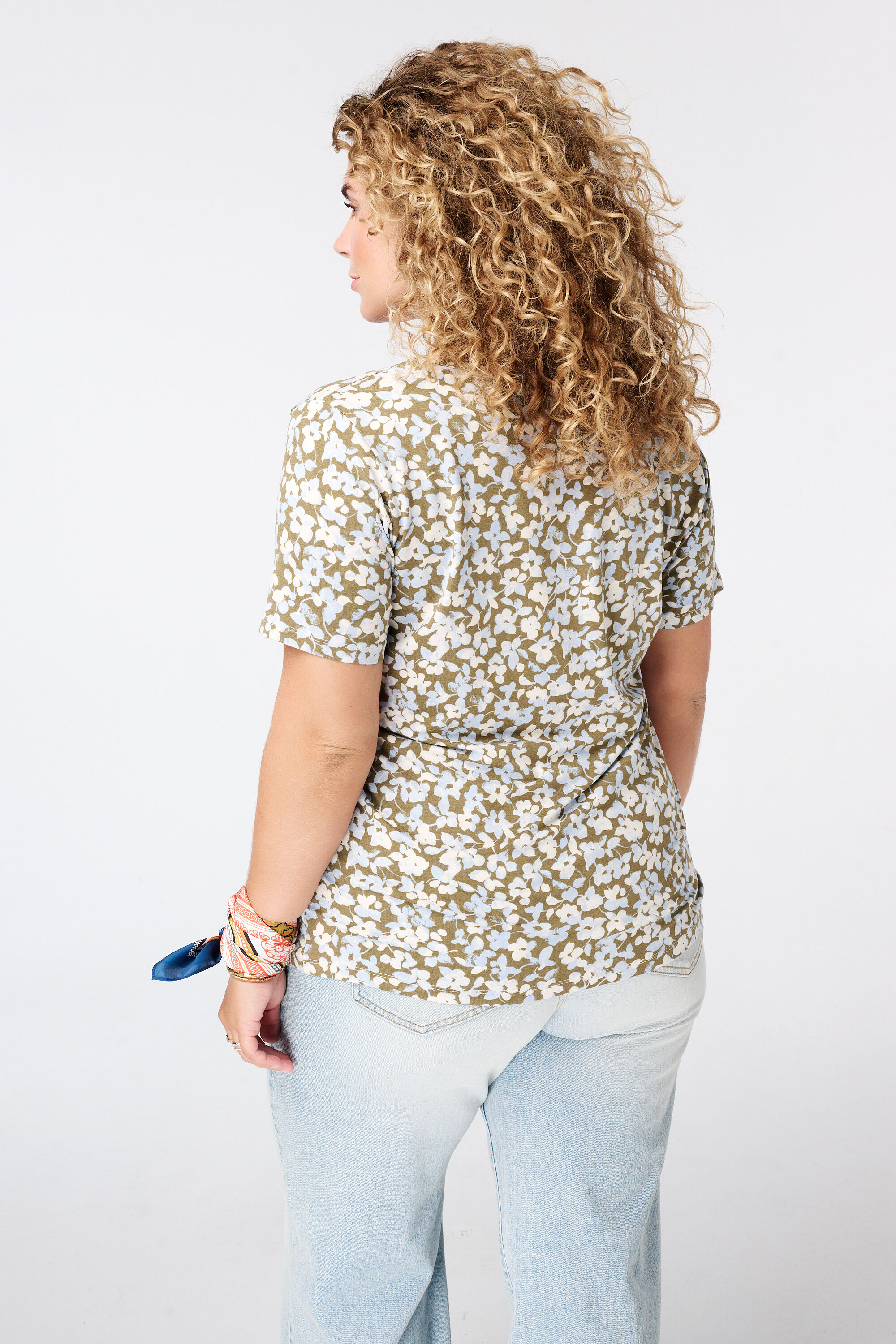 Camiseta con estampado image number 3