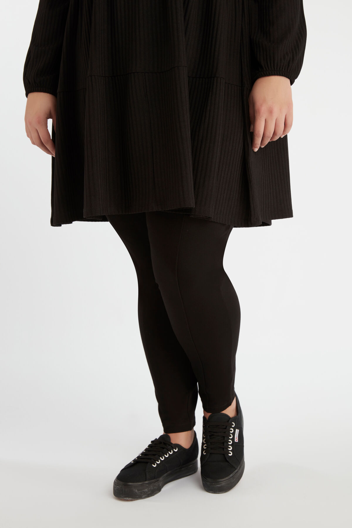 Leggings de punto roma image number 4