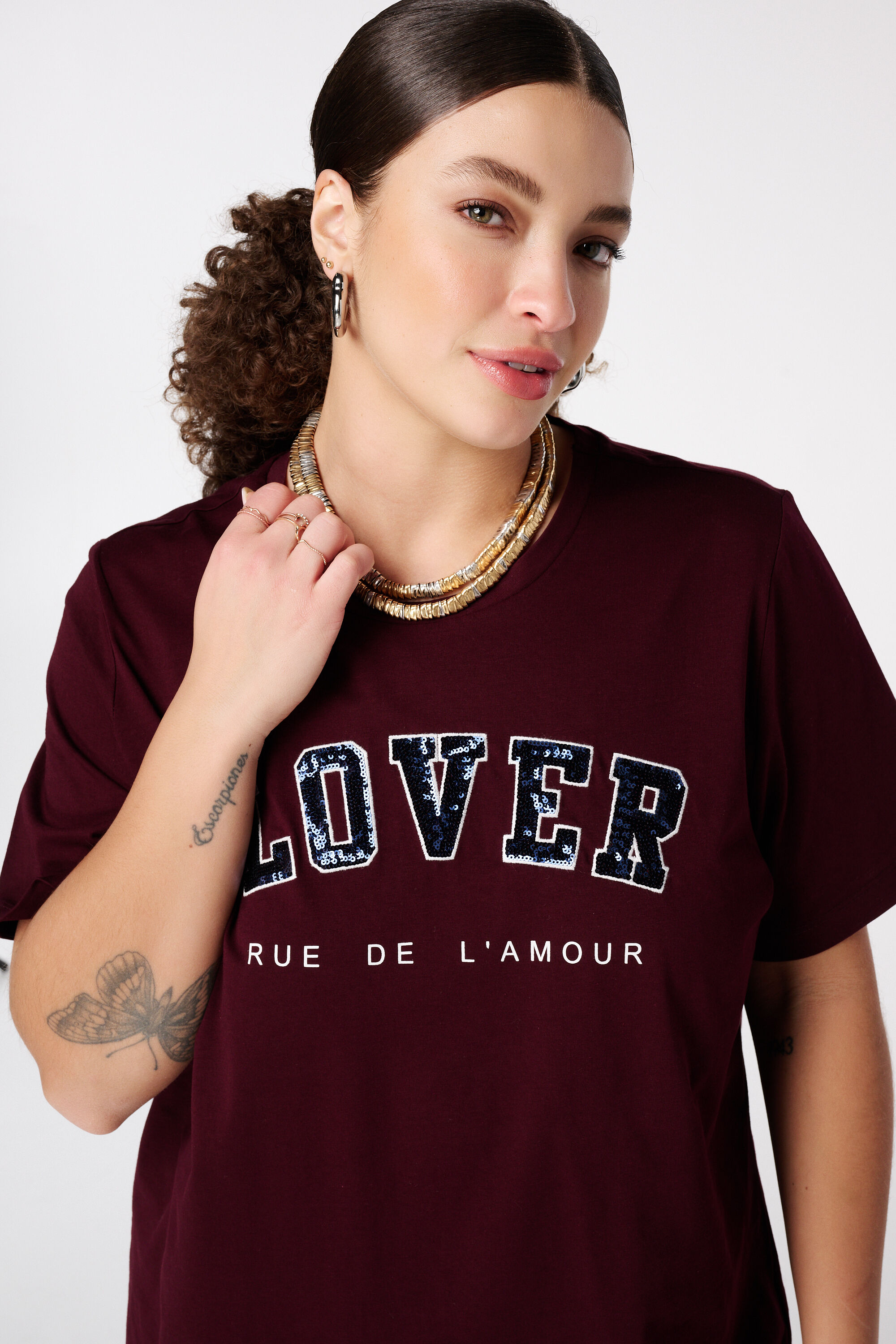 Camiseta con lentejuelas  image number 4