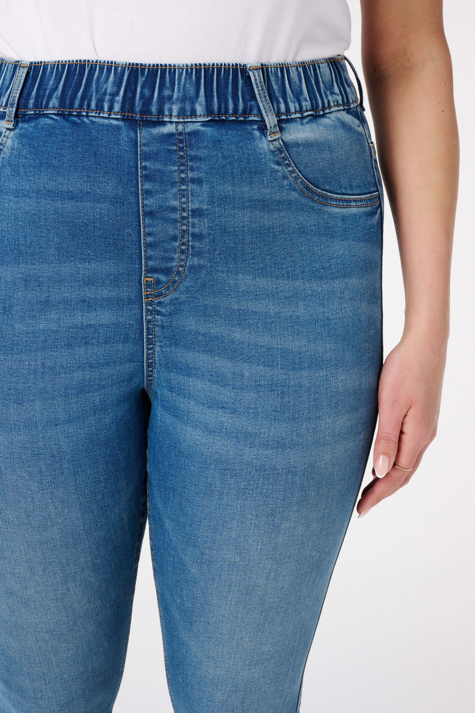 Treggings de corte pitillo 30 image number 4