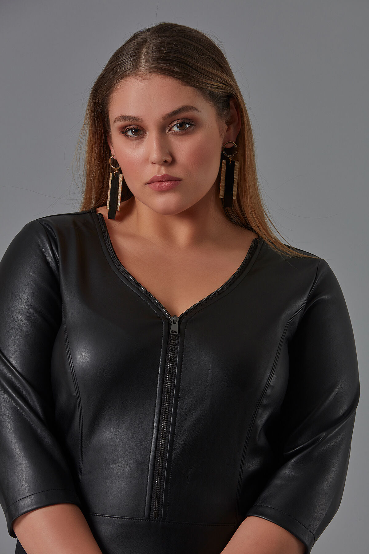 Vestido de cuero sint&eacute;tico image number 3