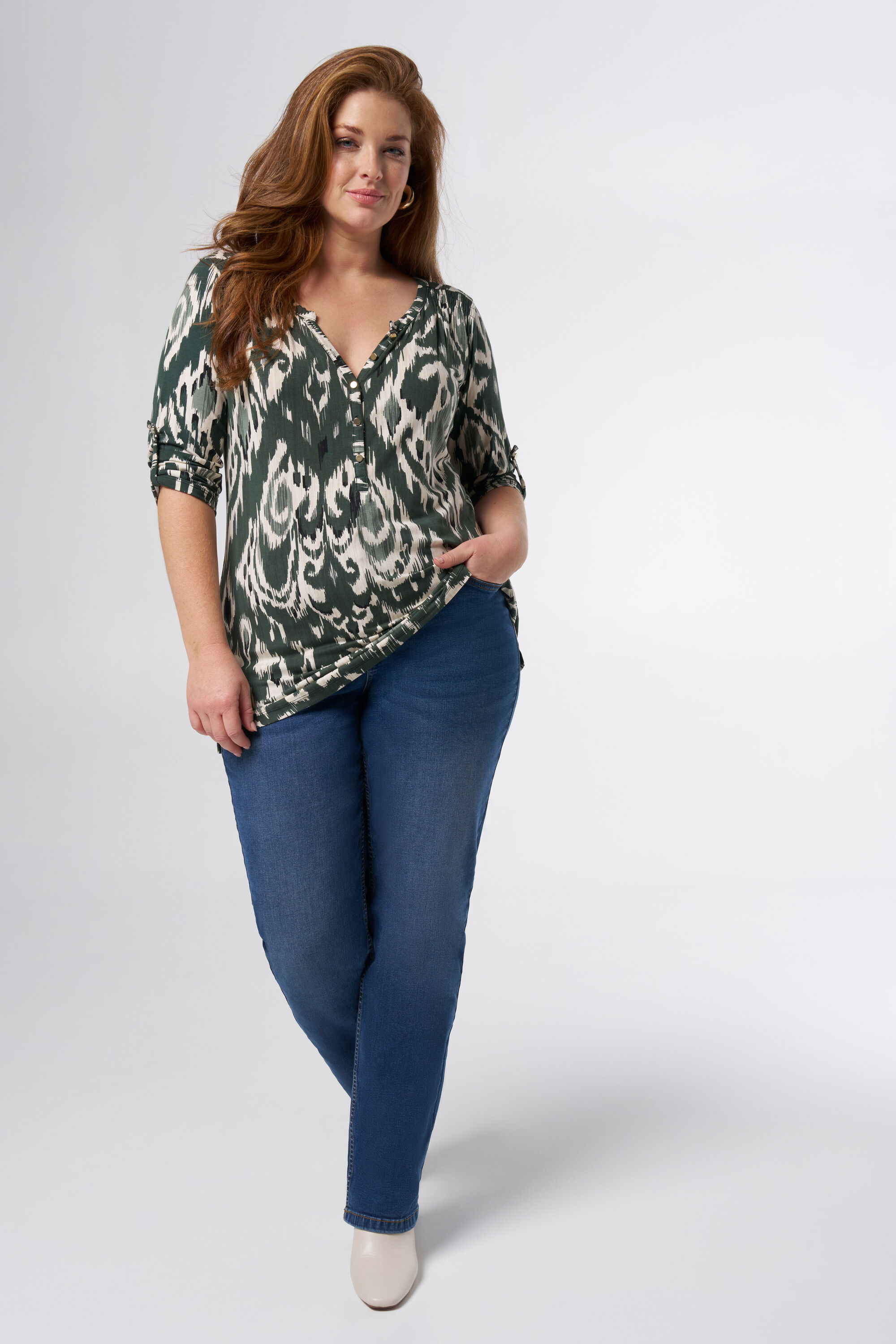 Top con estampado image number 5