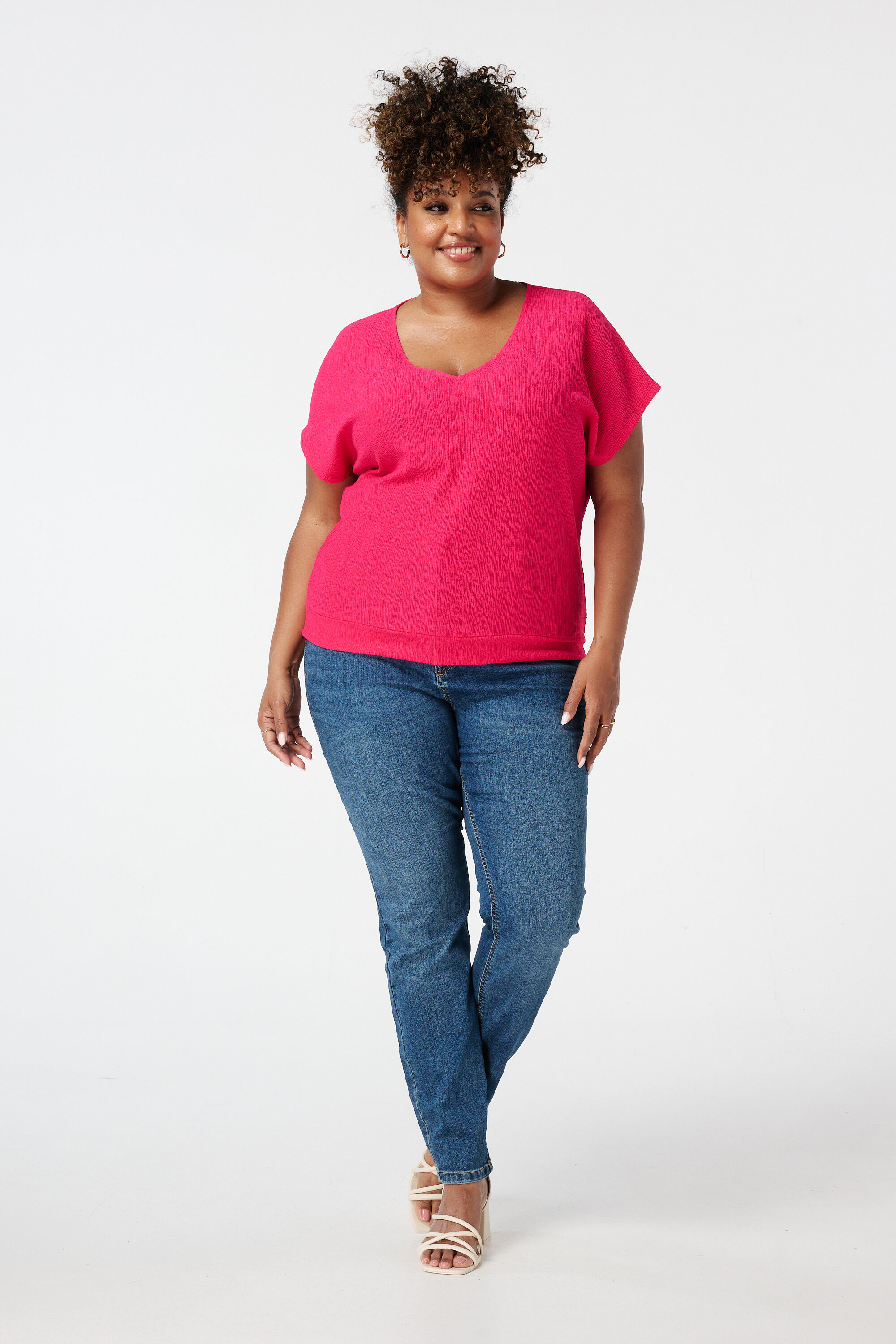 Top con textura y manga casquillo image number 5