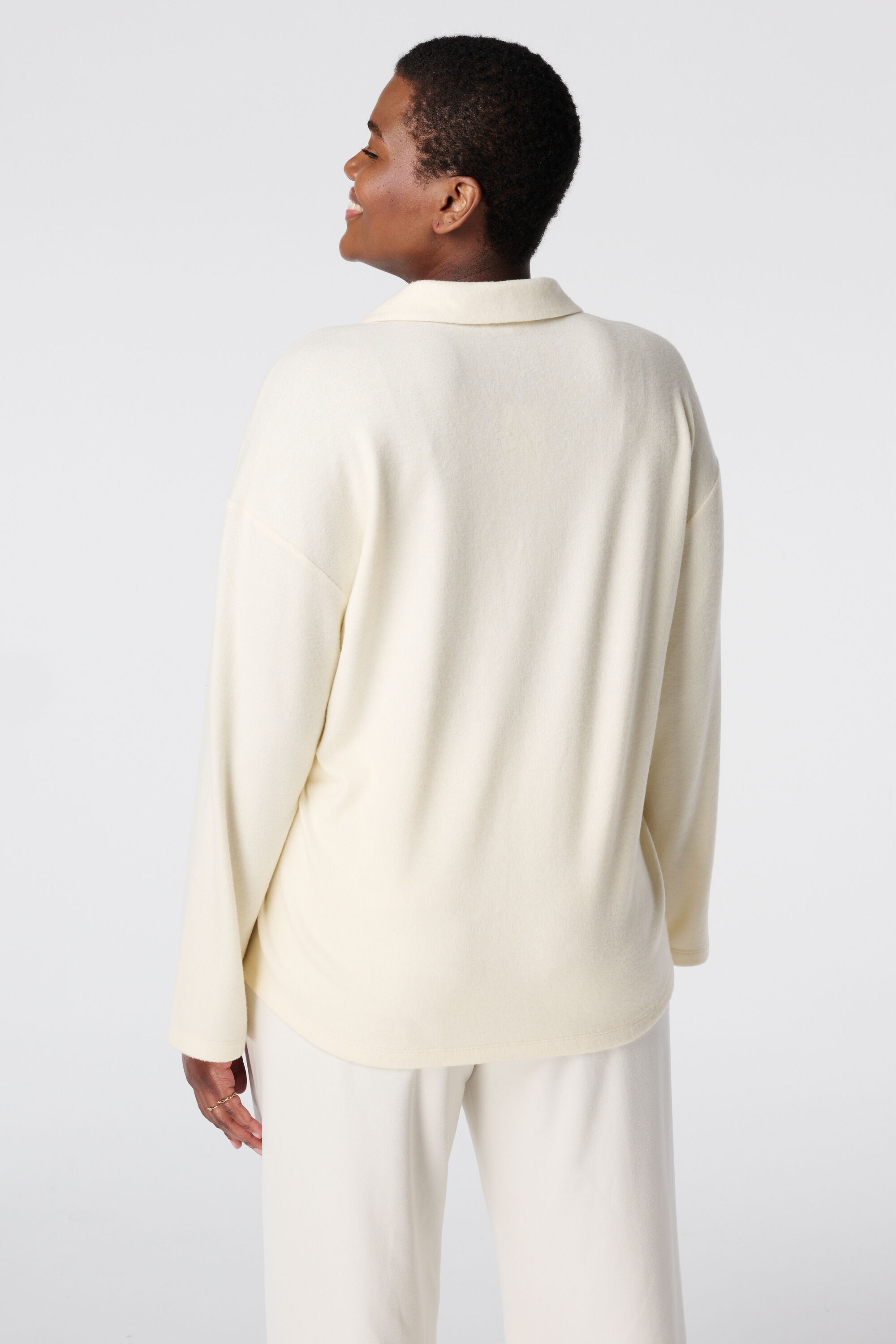 Su&eacute;ter con cuello de polo image number 3