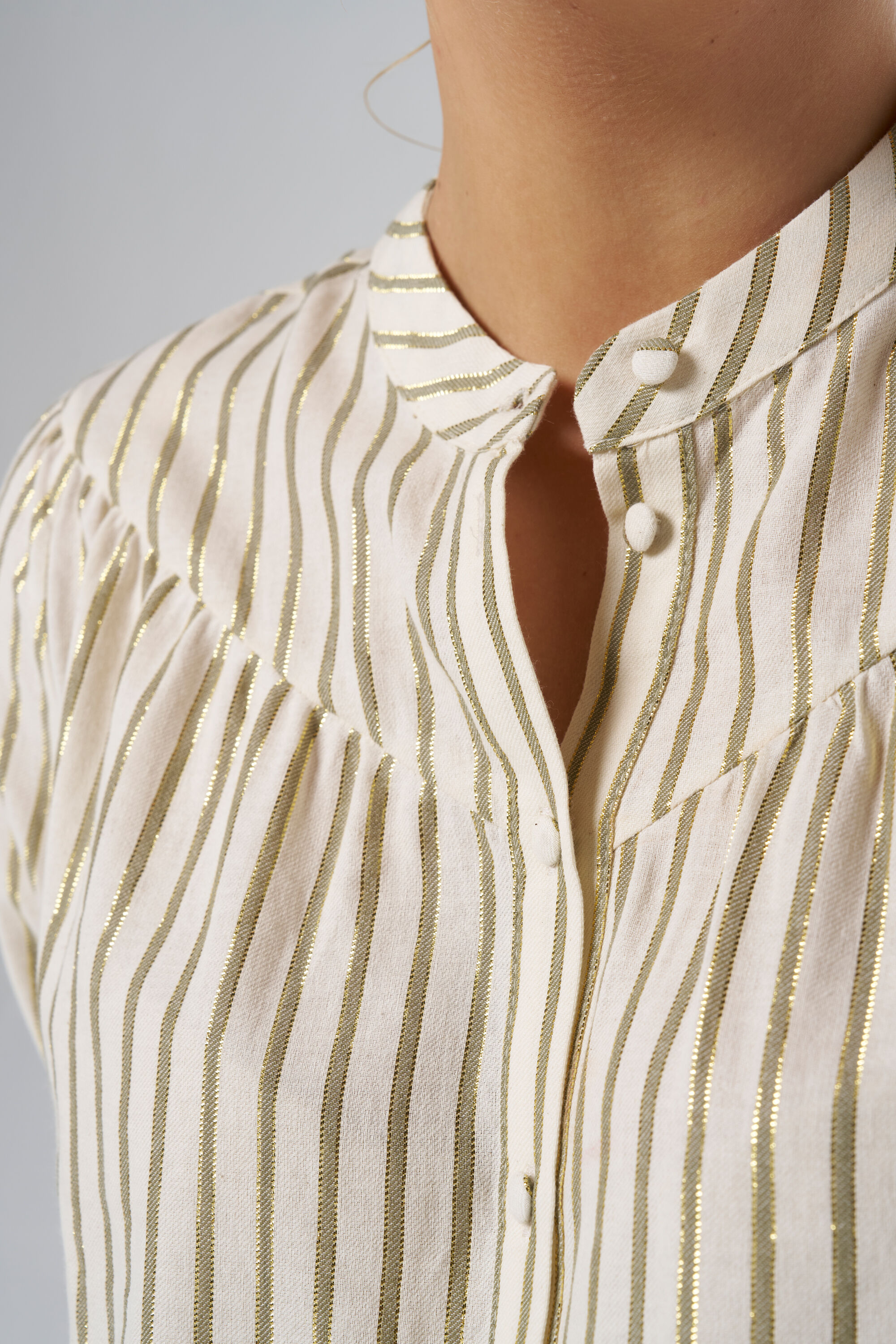 Blusa de rayas image number 4