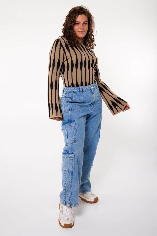 Vaqueros cargo de denim image number 0