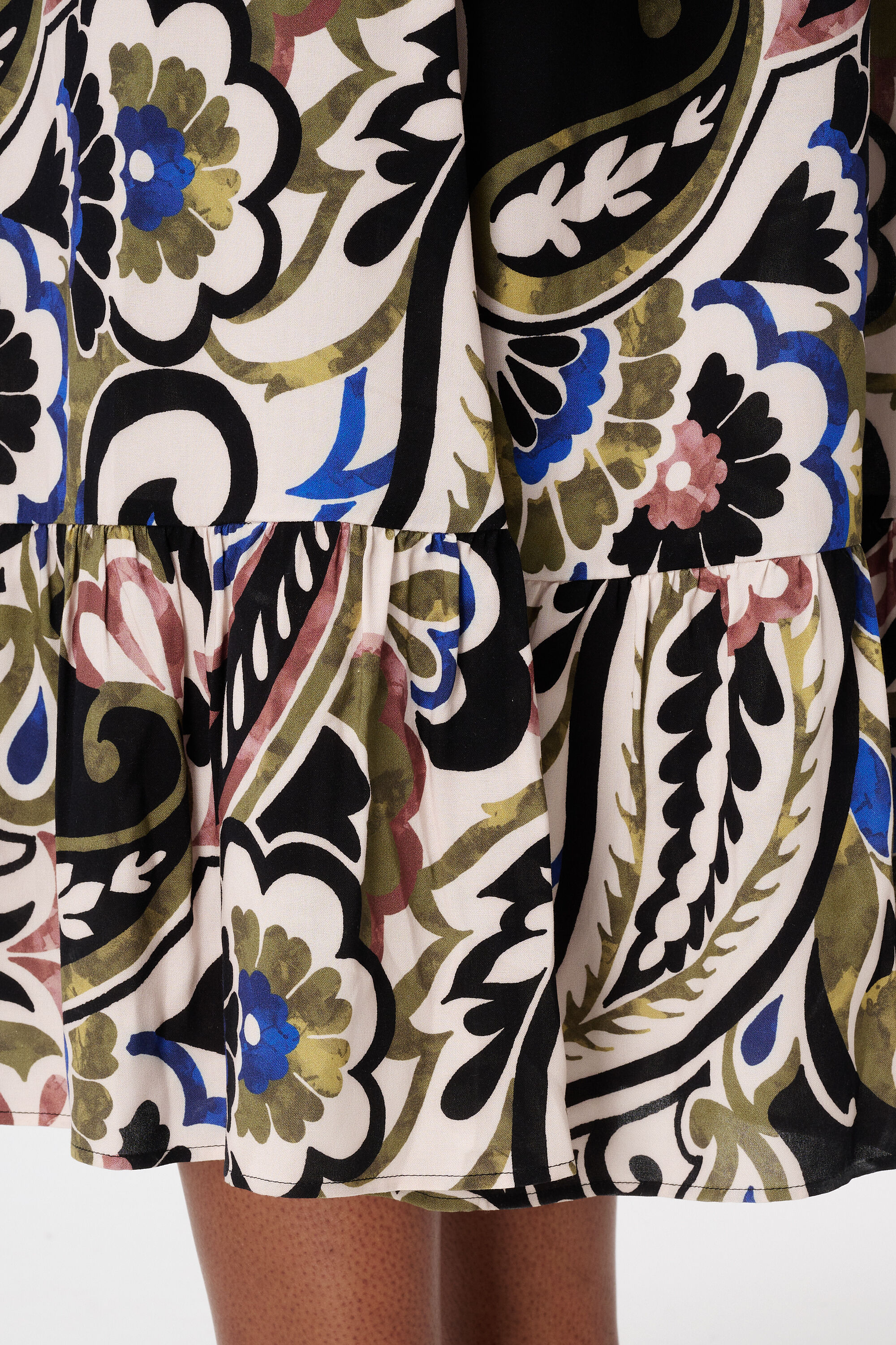 Vestido midi con estampado image number 6