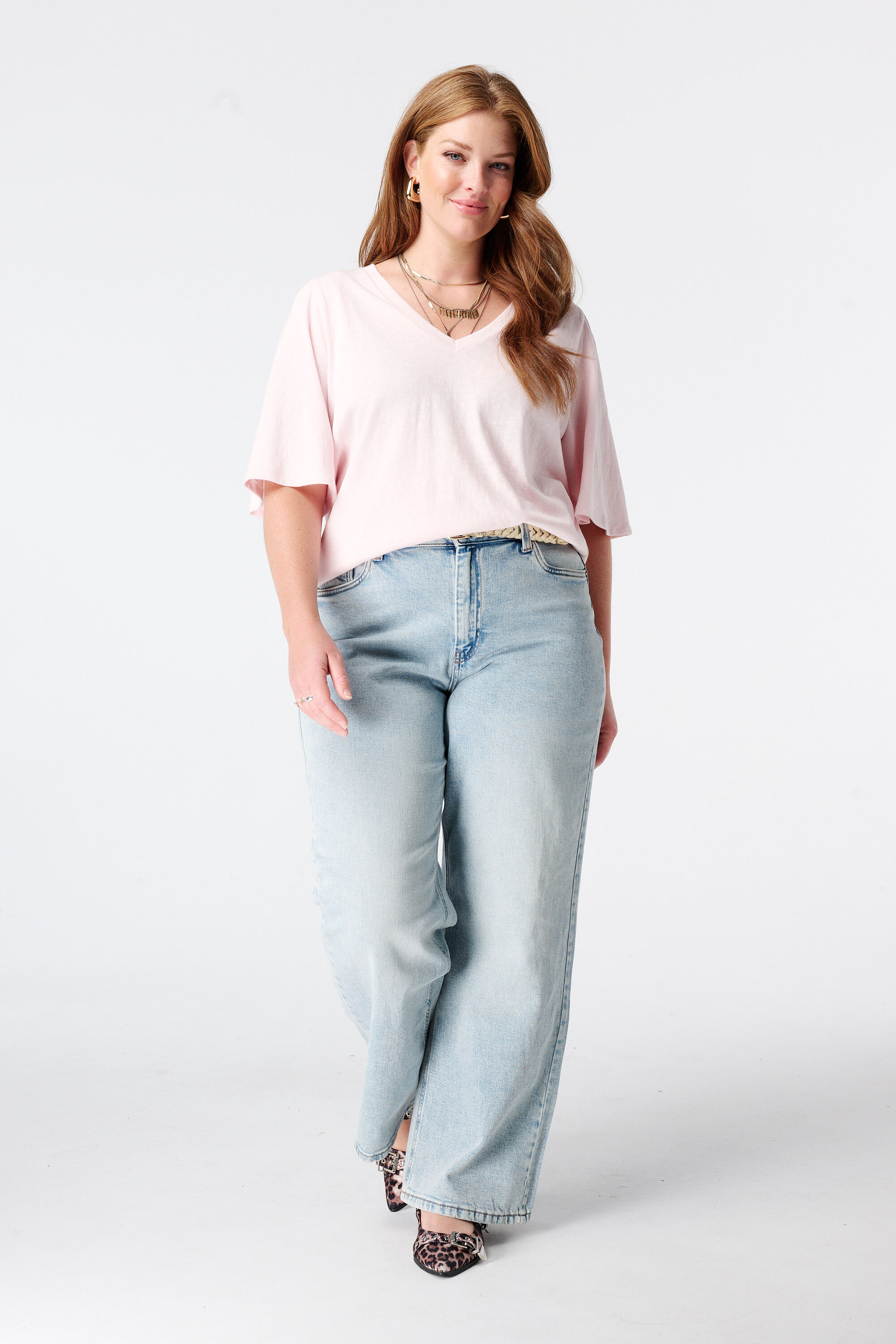Camiseta con escote en V image number 3