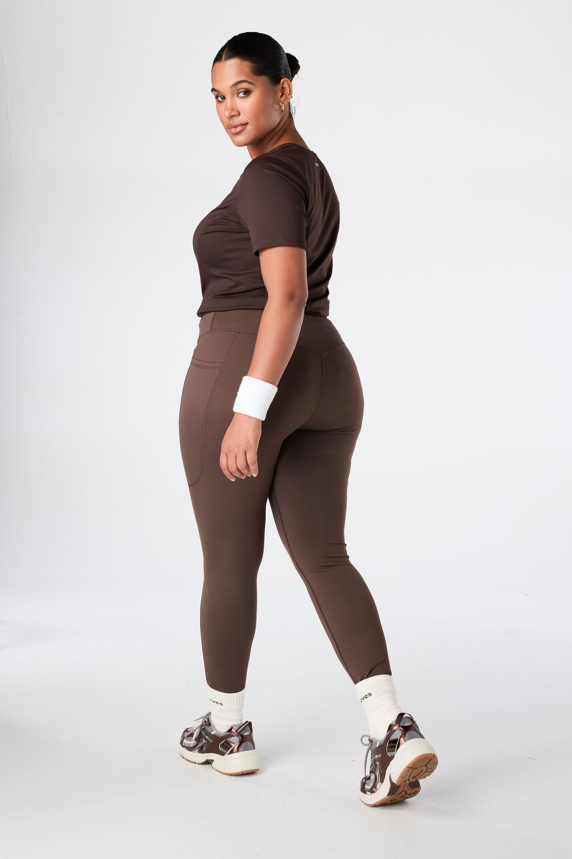 Leggings deportivos con bolsillos laterales image number 4