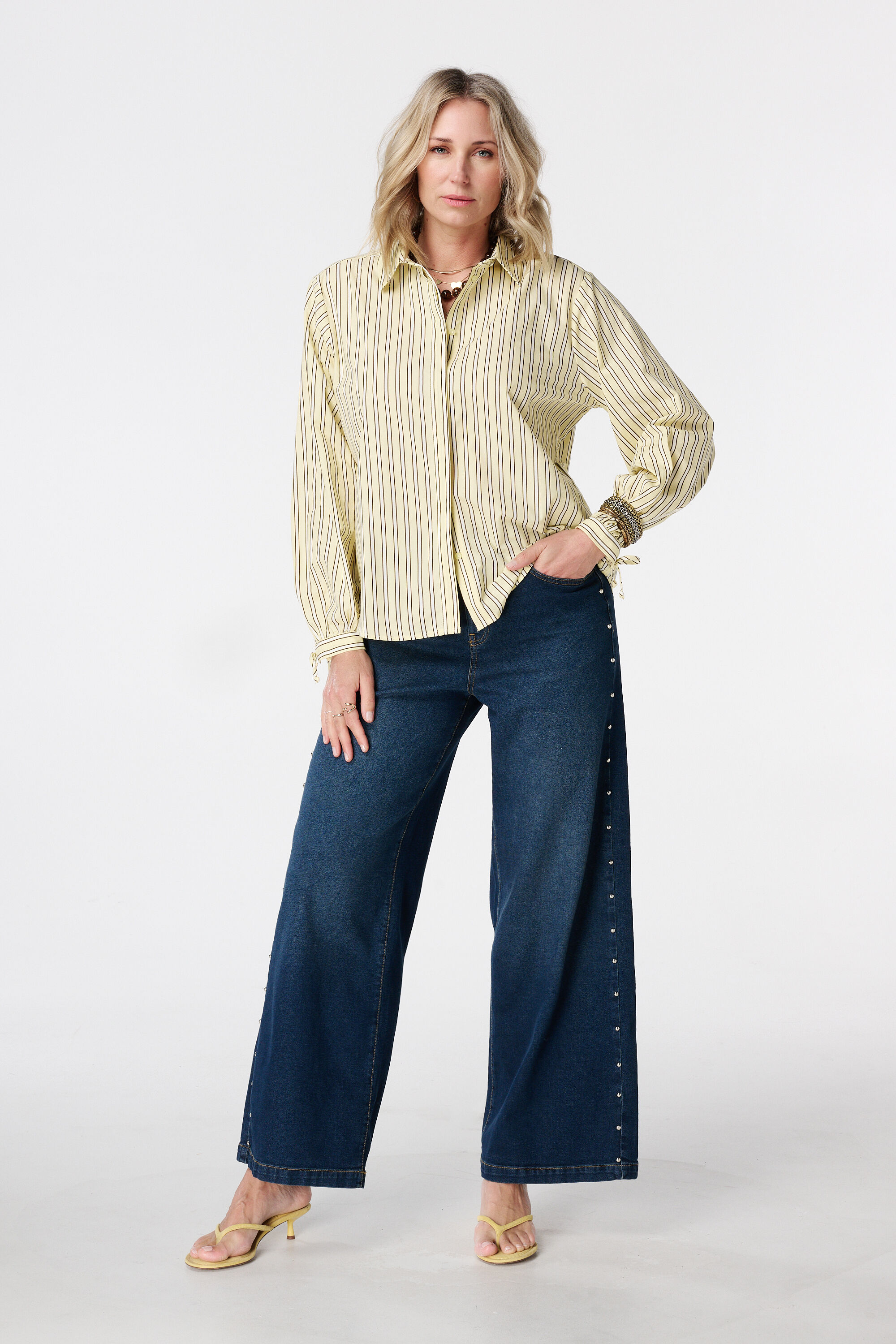 Blusa a rayas image number 5