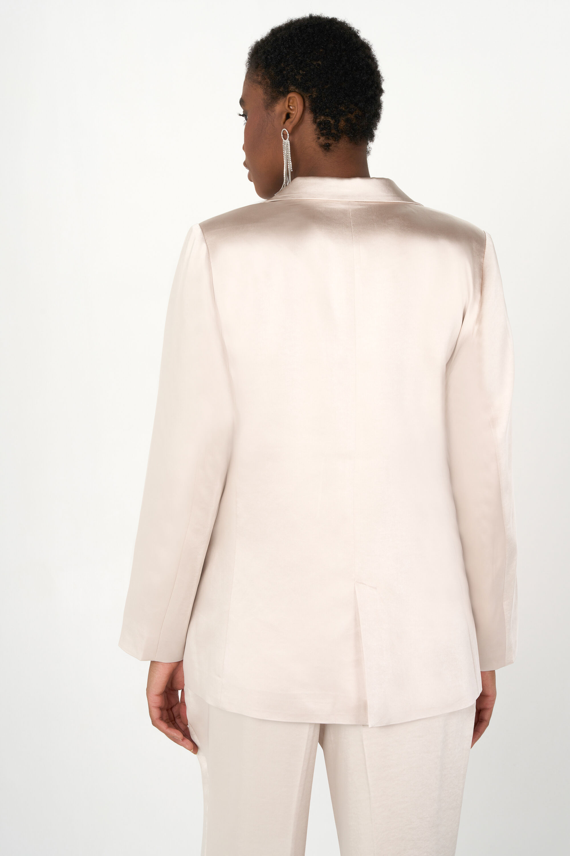 Blazer de sat&eacute;n image number 3
