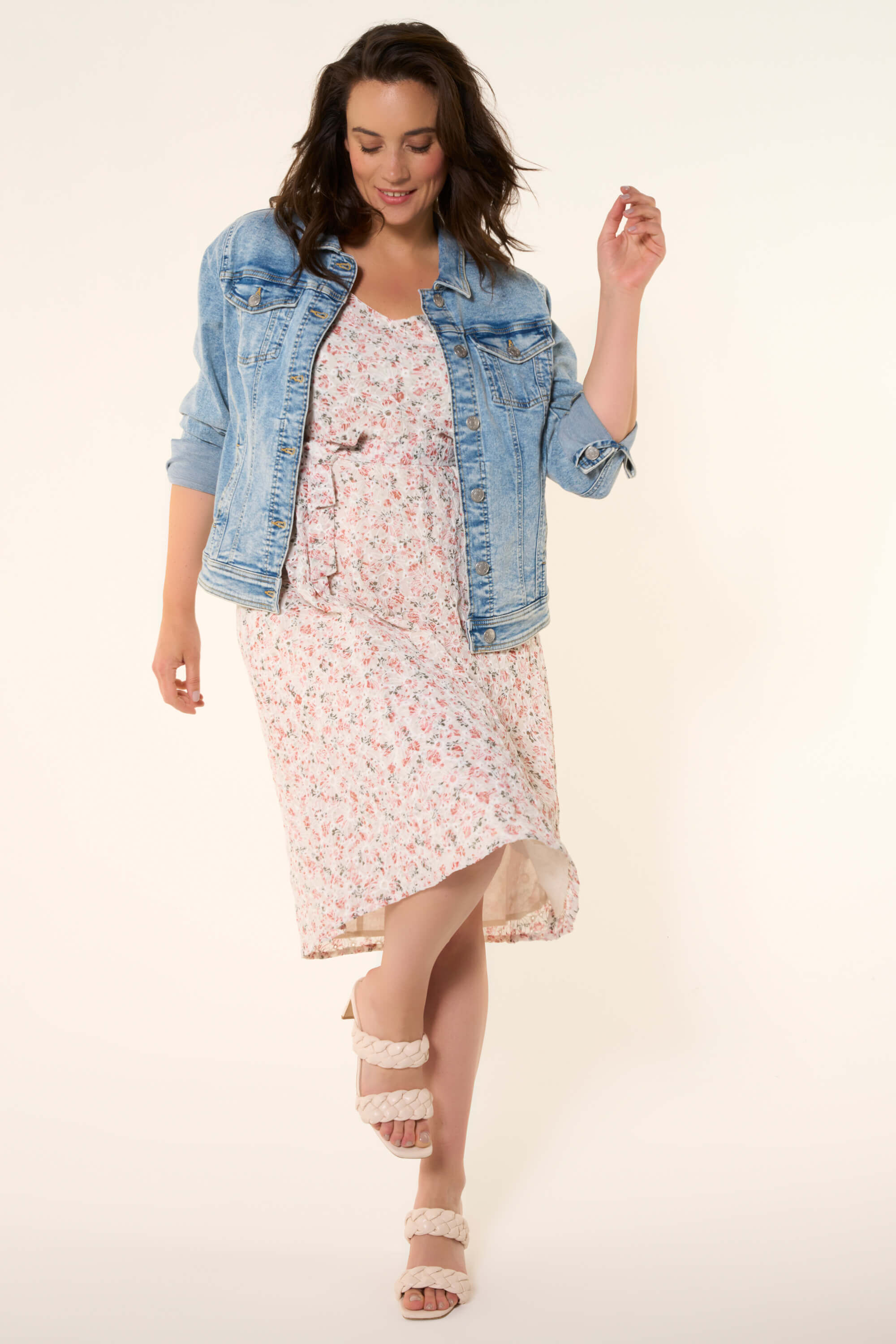 Chaqueta de mezclilla image number 5