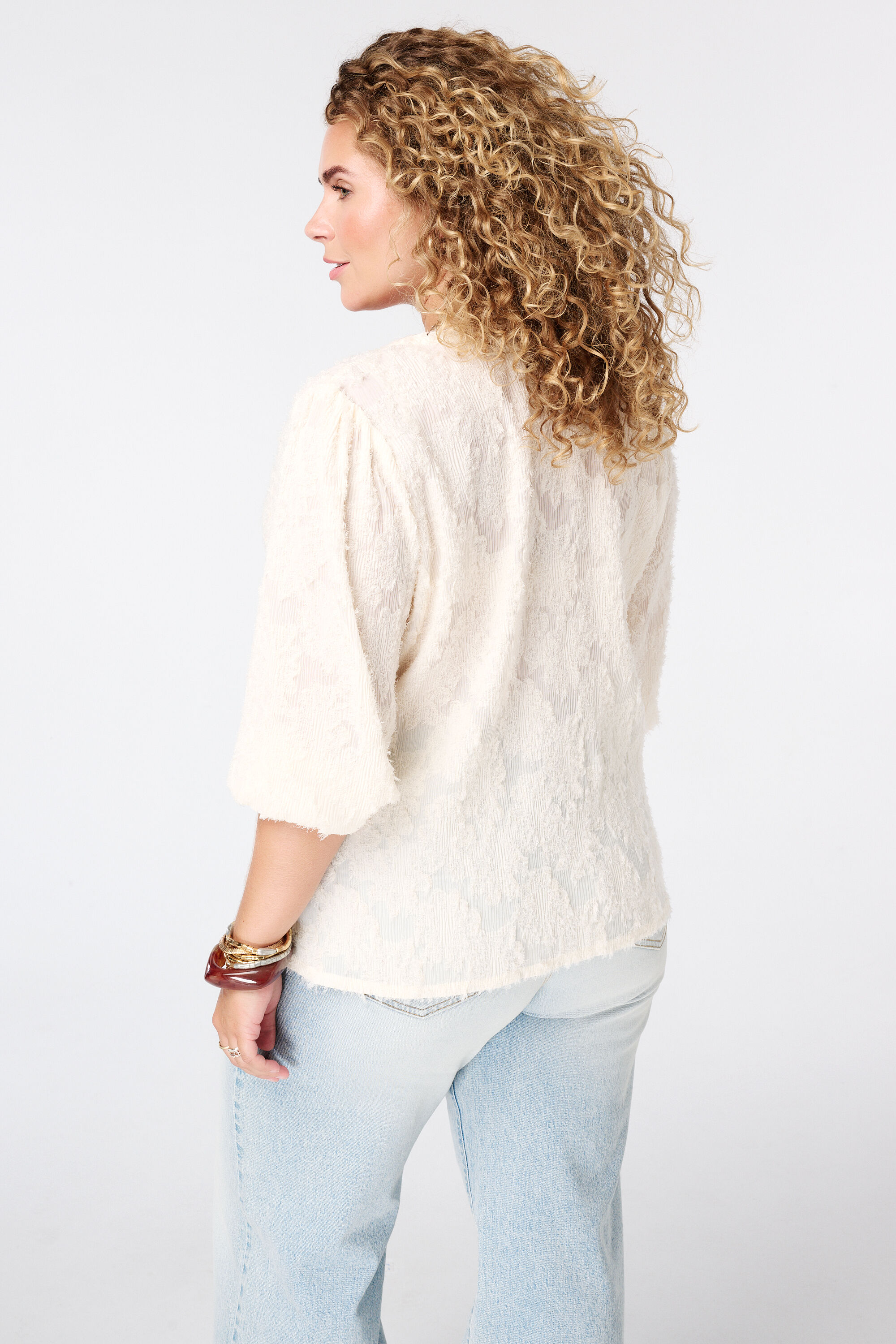 Blusa afelpada con escote en V image number 3