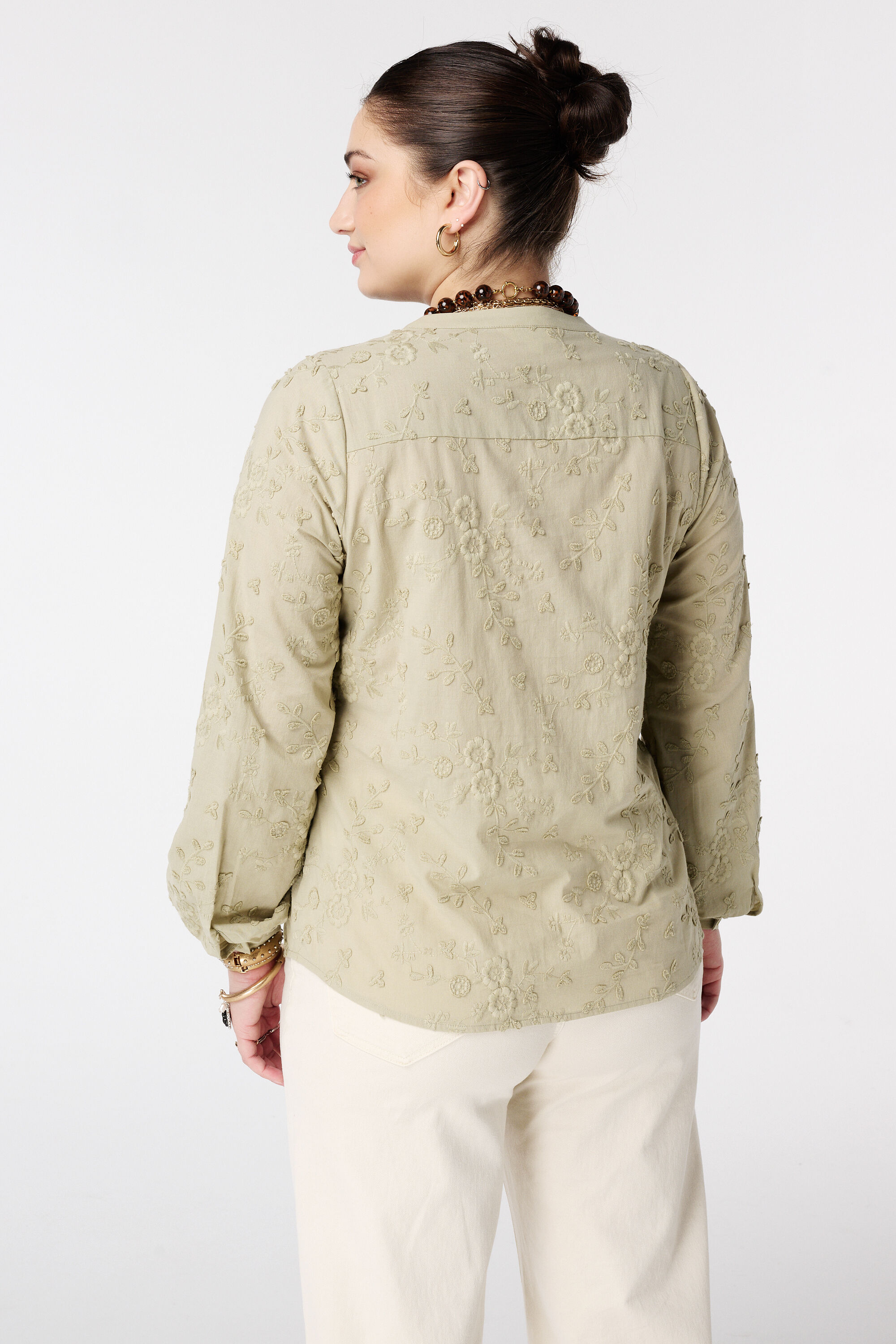 Blusa con estampado floral 3D image number 3