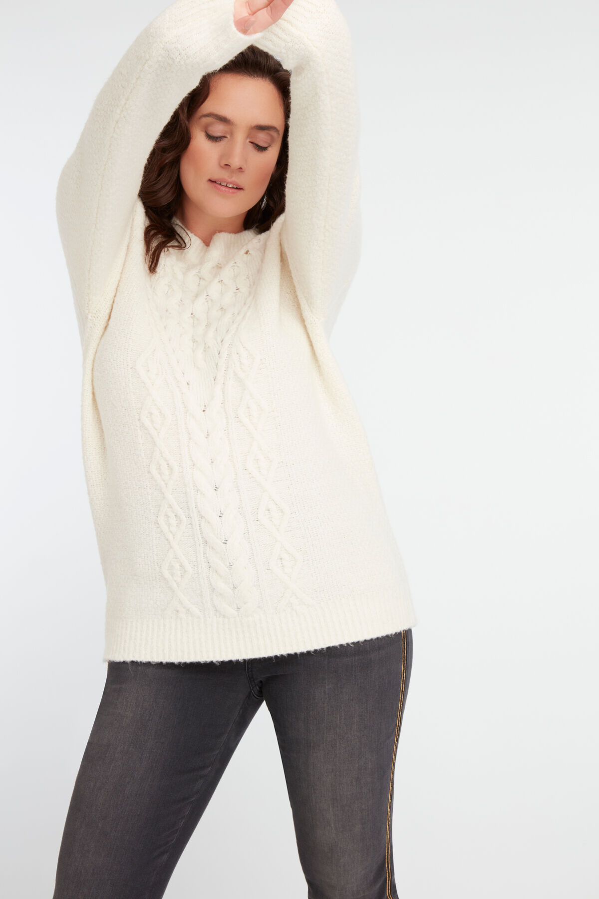 Su&eacute;ter de ochos image number 4