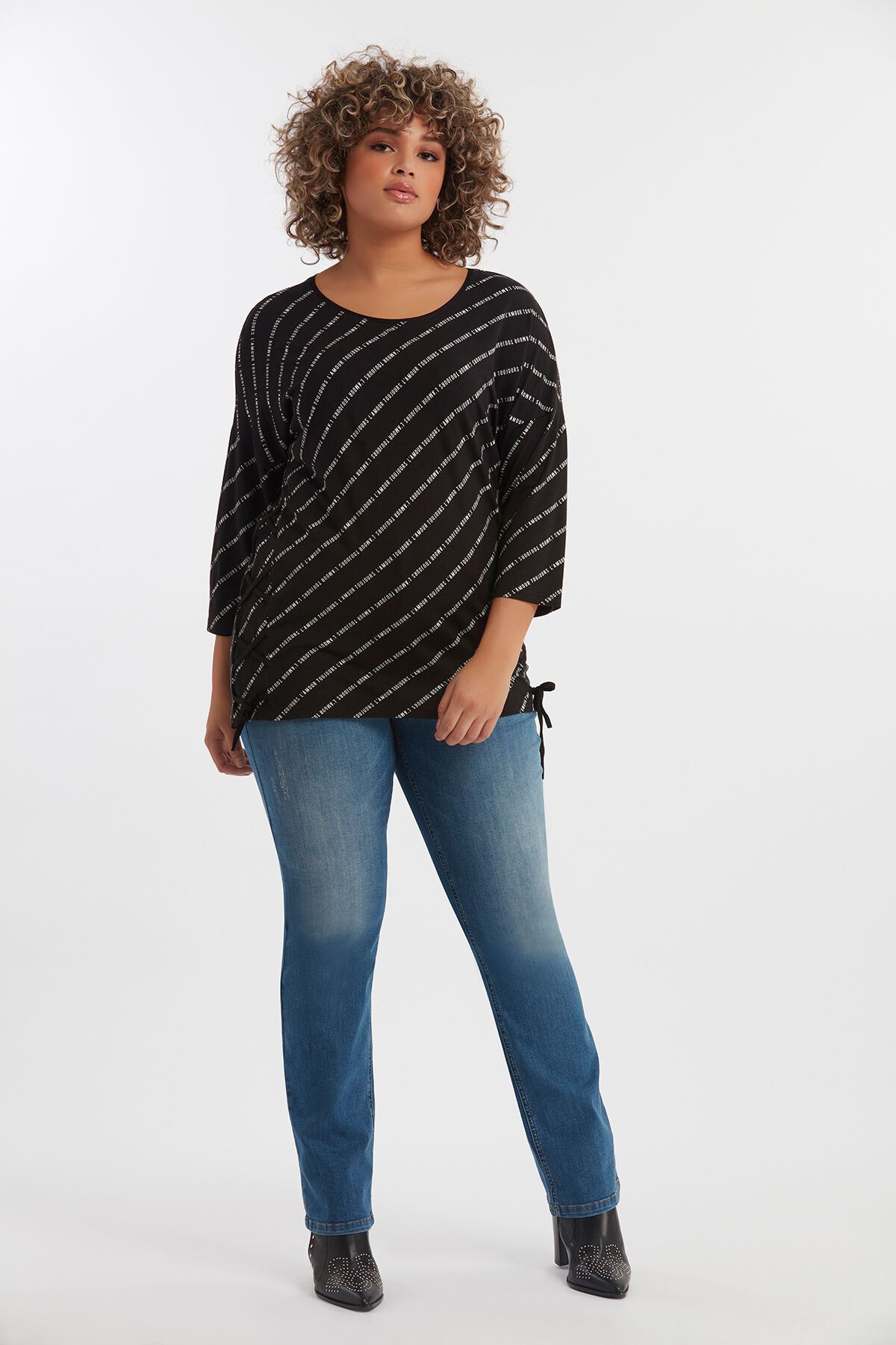 Vaqueros rectos modelo LILY image number 4