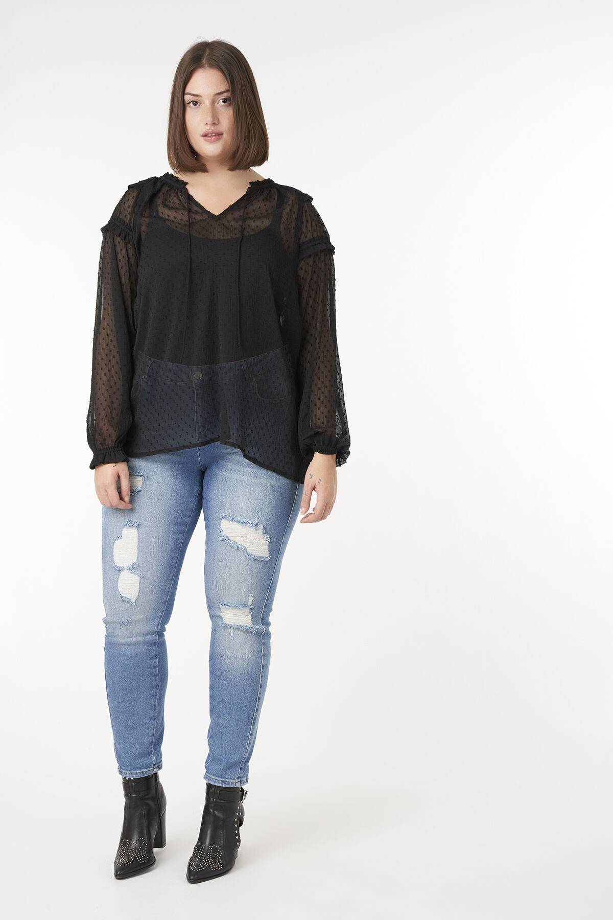 Blusa semitransparente con peque&ntilde;os volantes image number 5