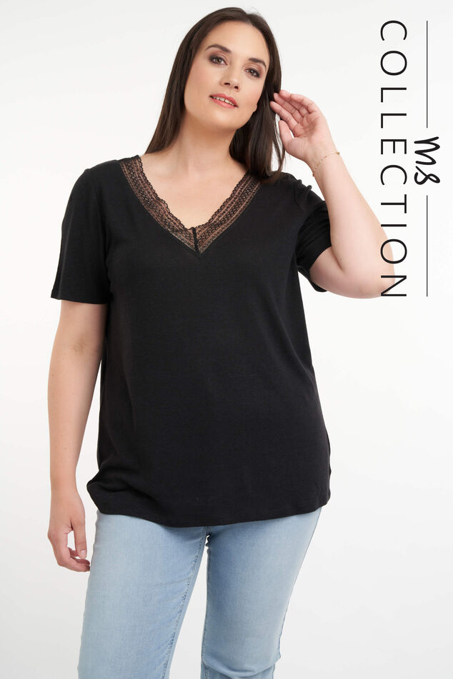 Top con encaje  image number 0