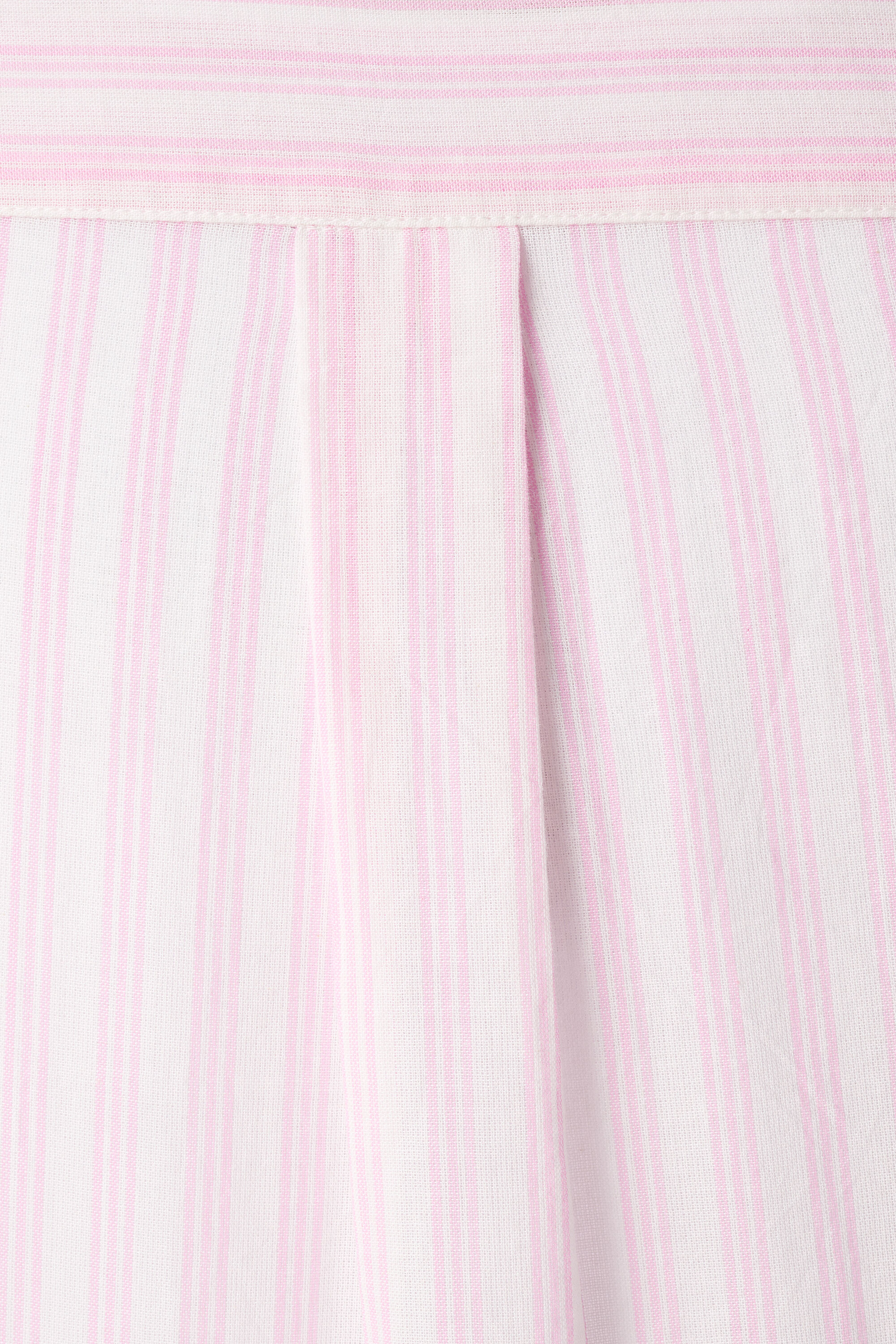 Blusa de rayas ligera image number 6