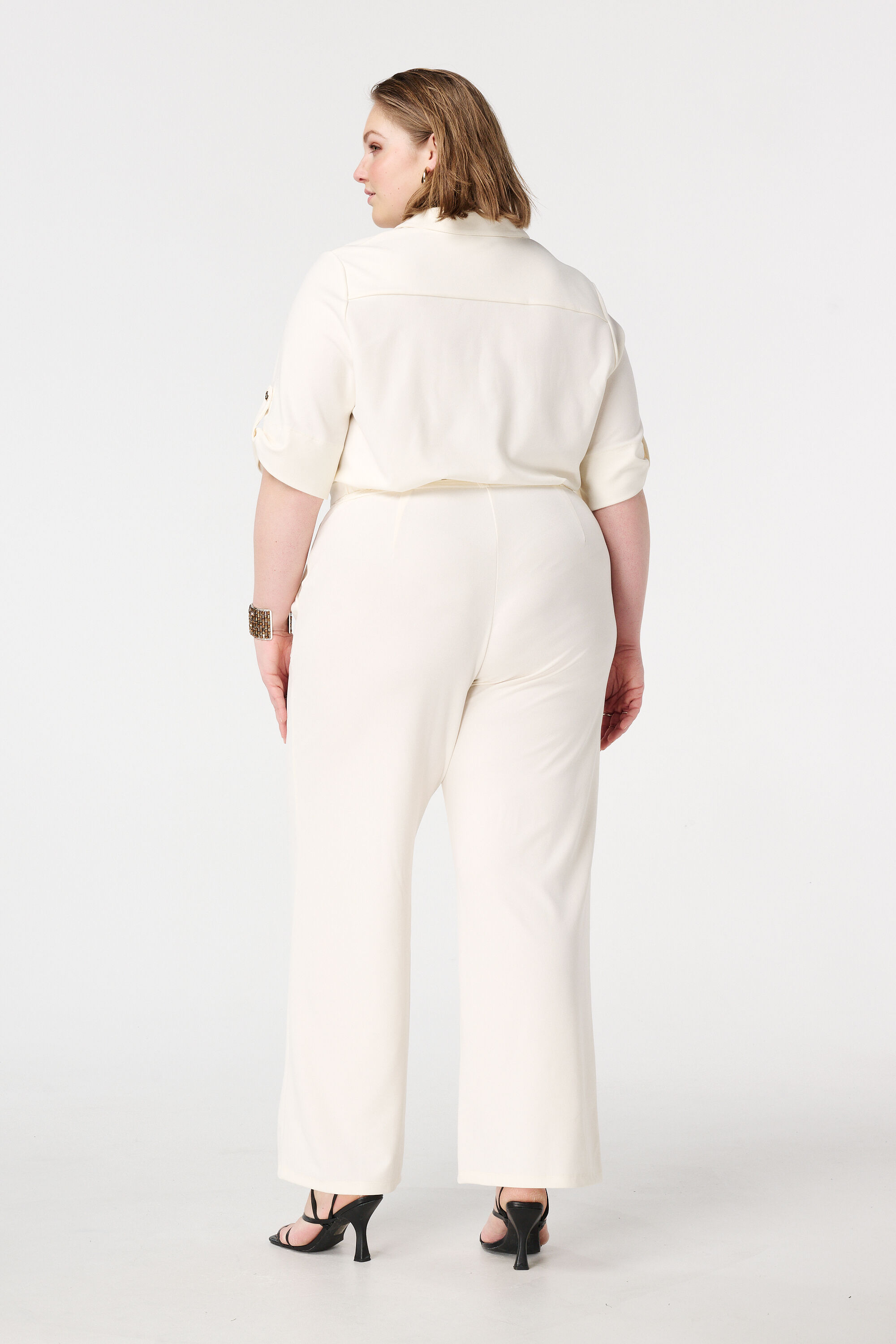 Mono con cintur&oacute;n image number 3