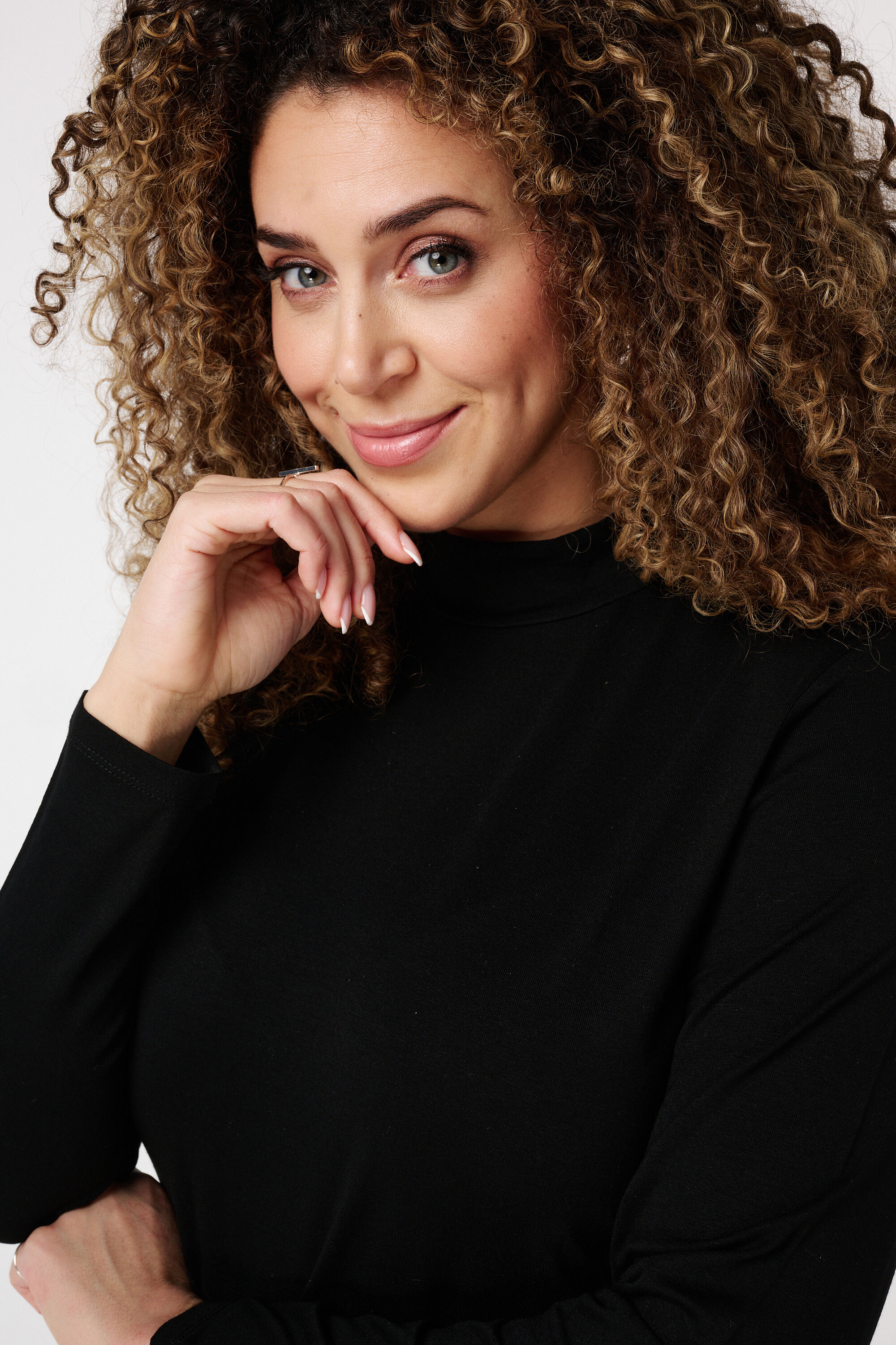 Camisa de cuello alto con estampado image number 4