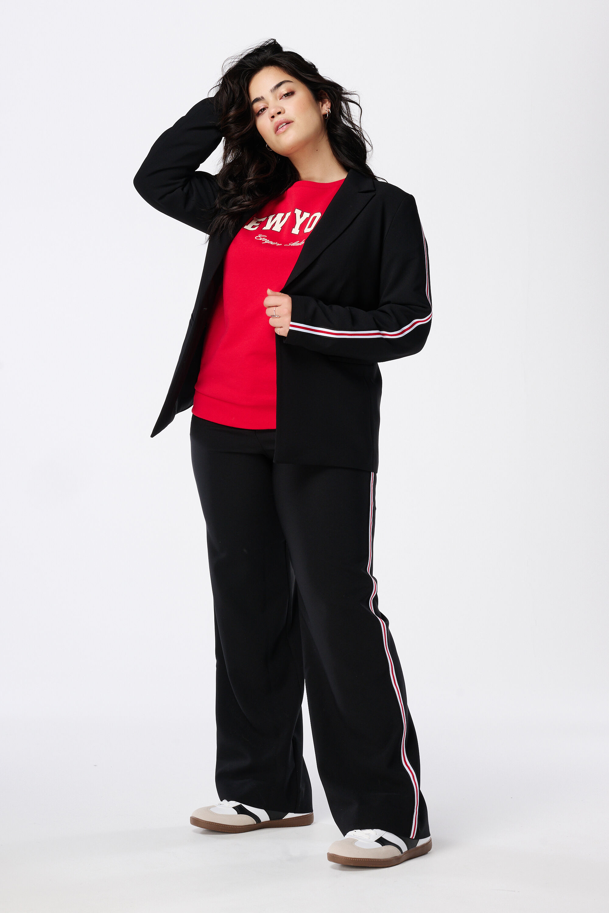 Blazer con raya en contraste image number 5