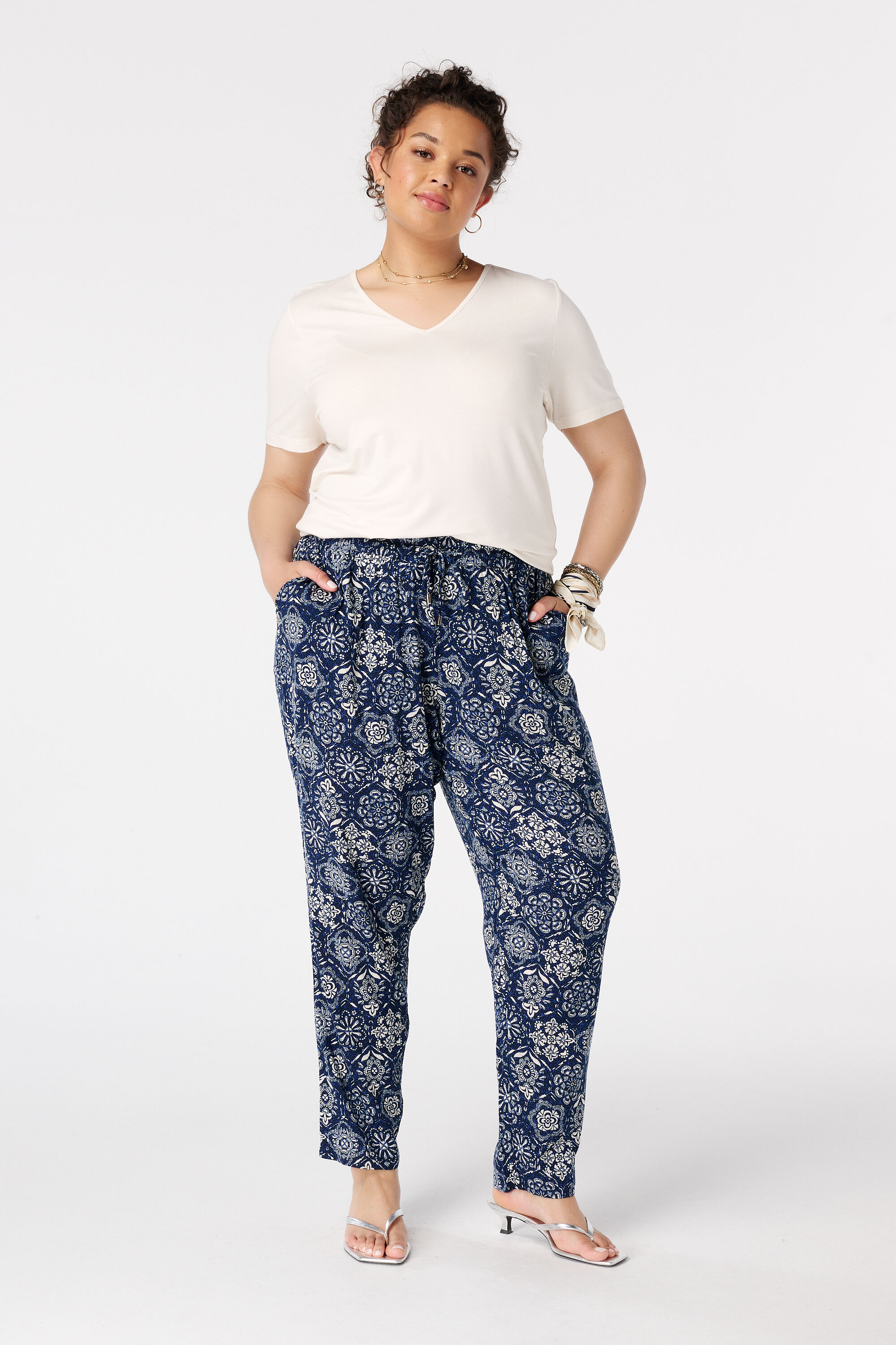 Pantal&oacute;n straight leg con estampado