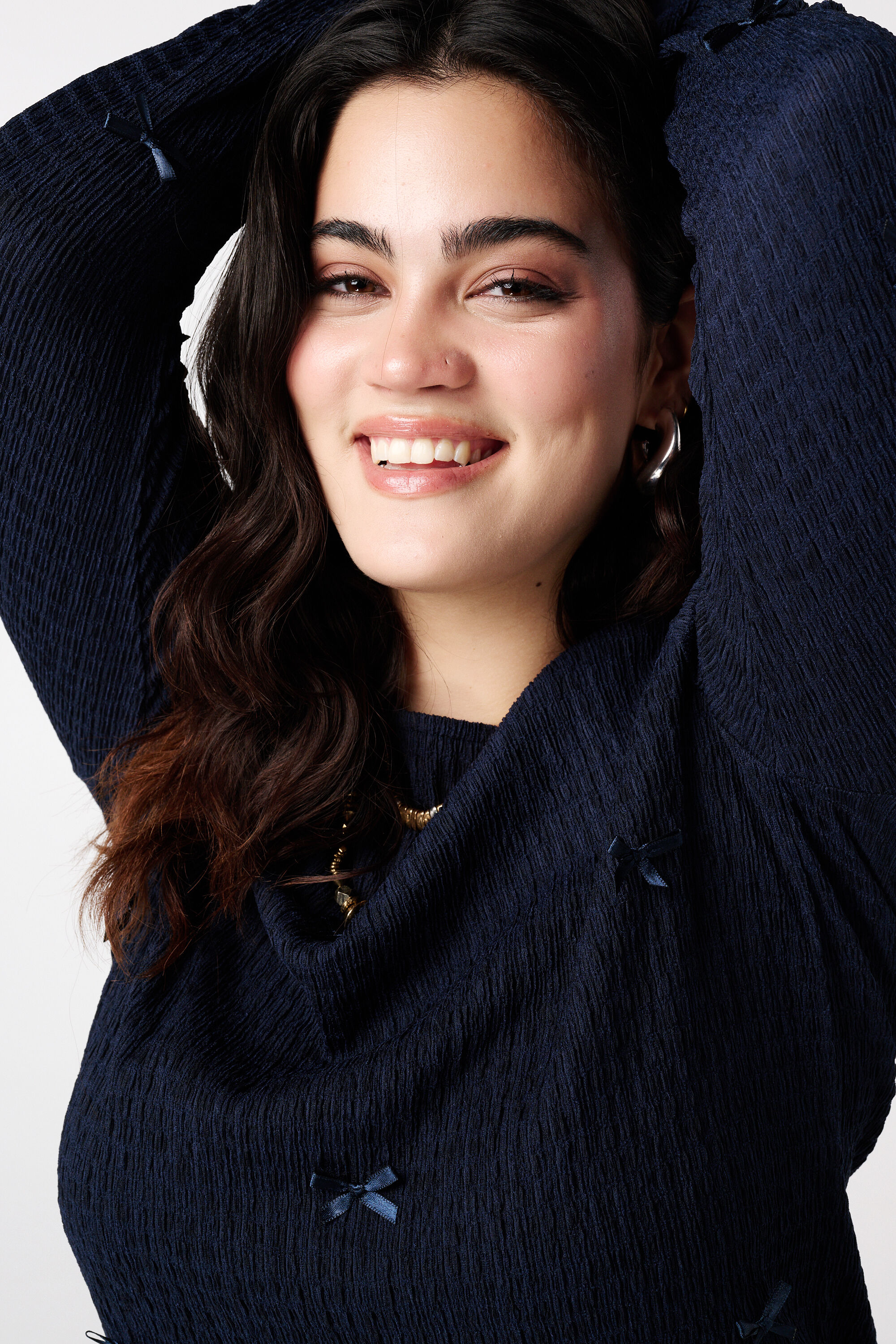 Top con detalles de lazos image number 4