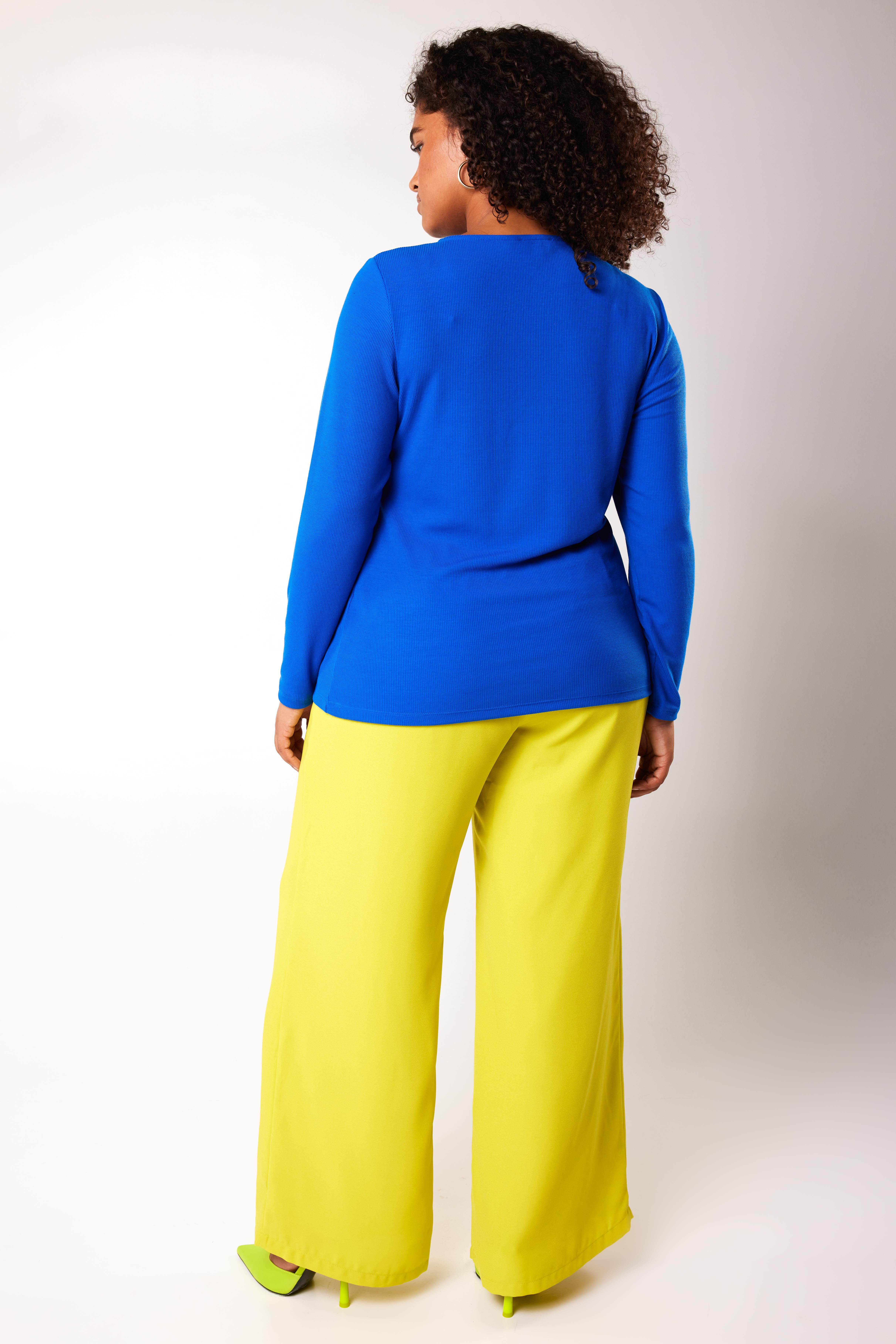 Top asim&eacute;trico image number 4