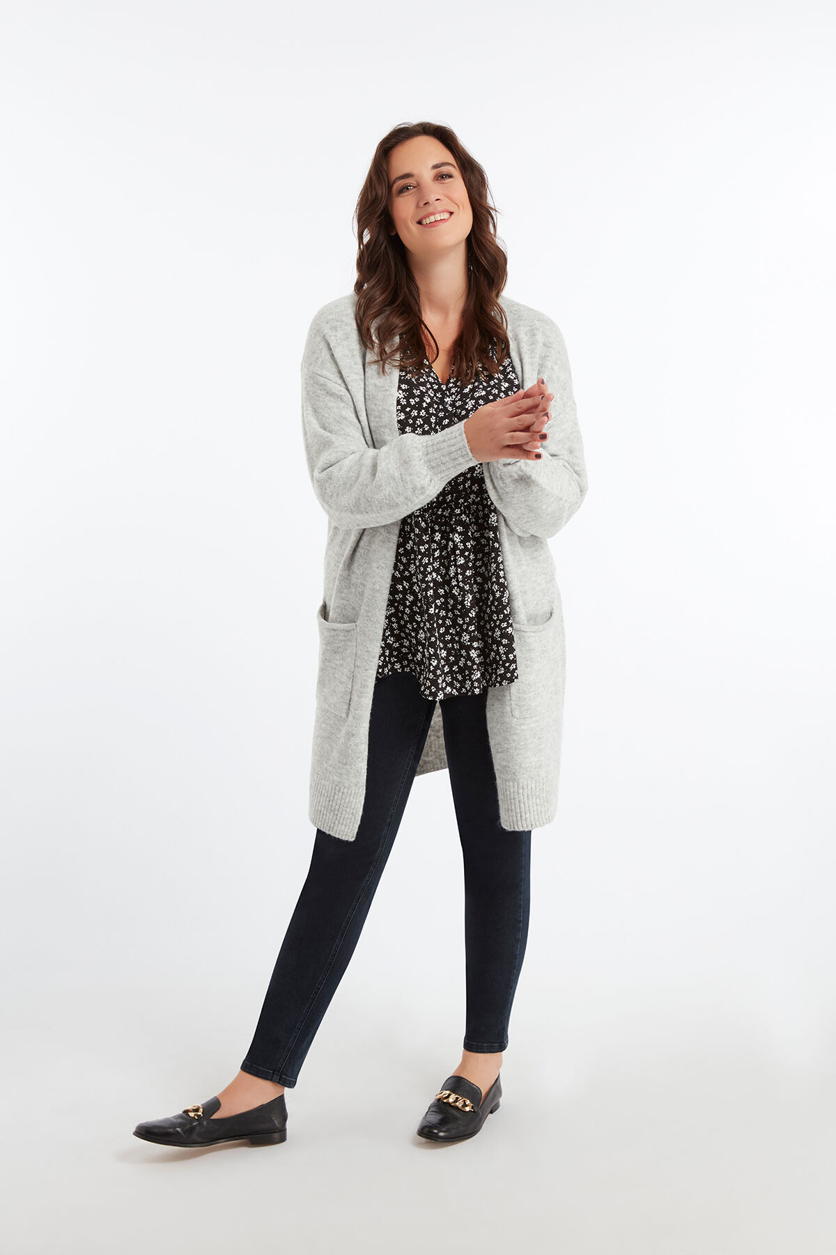 Blusa con estampado floral image number 5